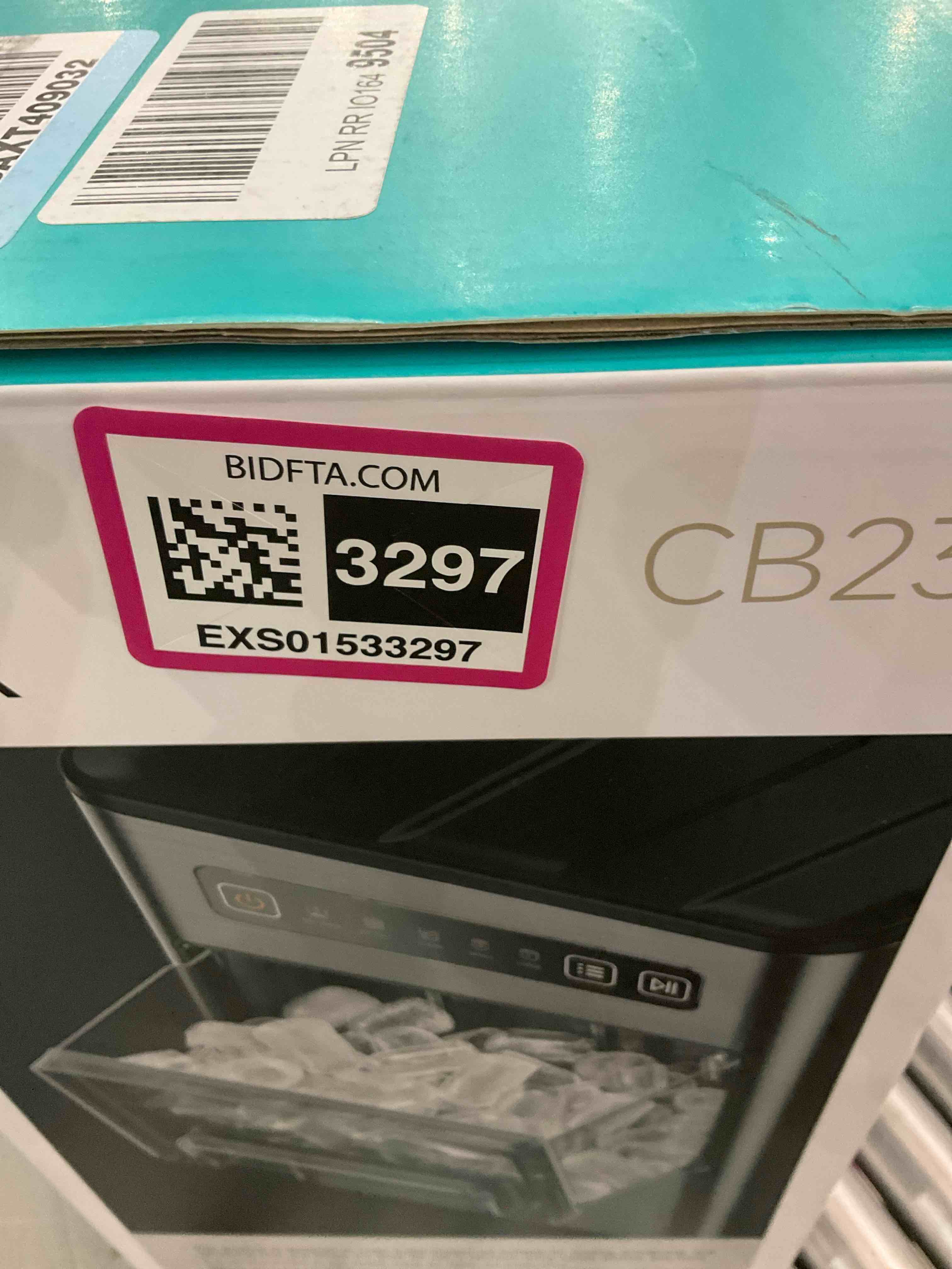 https://s3.amazonaws.com/lotting-images-prod/BargainHunt/EXS01533297_1714652120066.jpeg