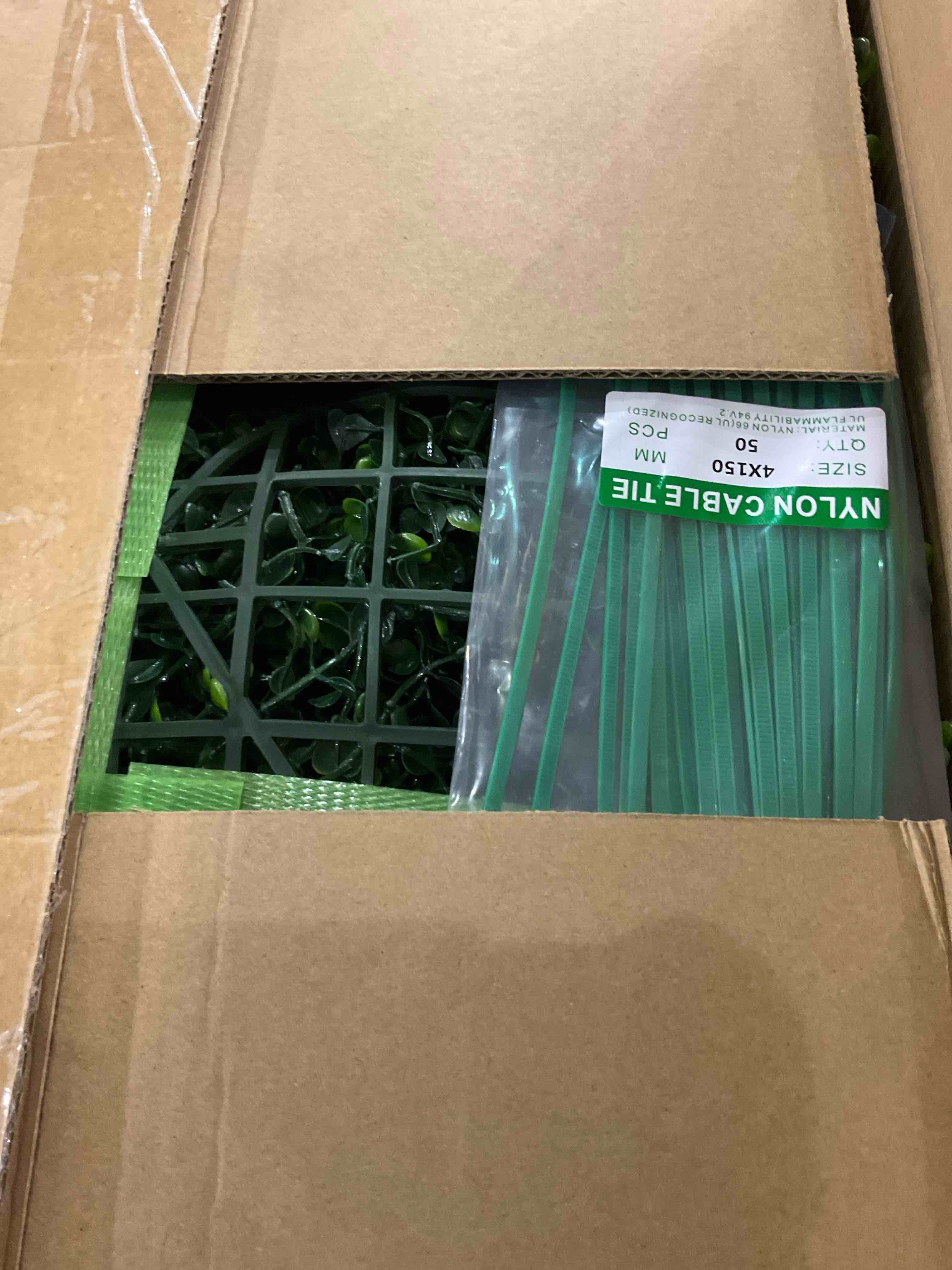 https://s3.amazonaws.com/lotting-images-prod/BargainHunt/EXS01533491_1714739883587.jpeg