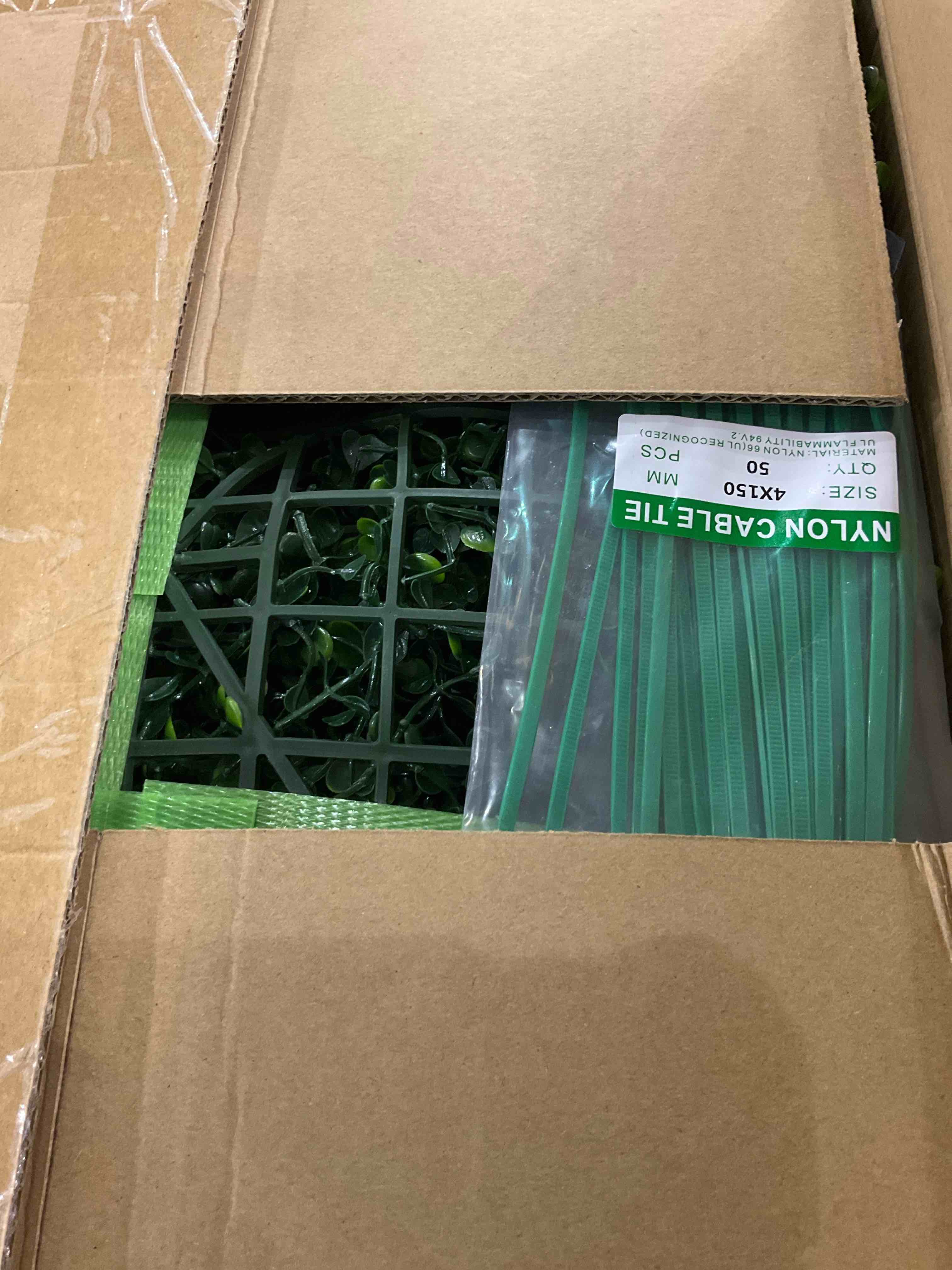 https://s3.amazonaws.com/lotting-images-prod/BargainHunt/EXS01533491_1714739884680.jpeg