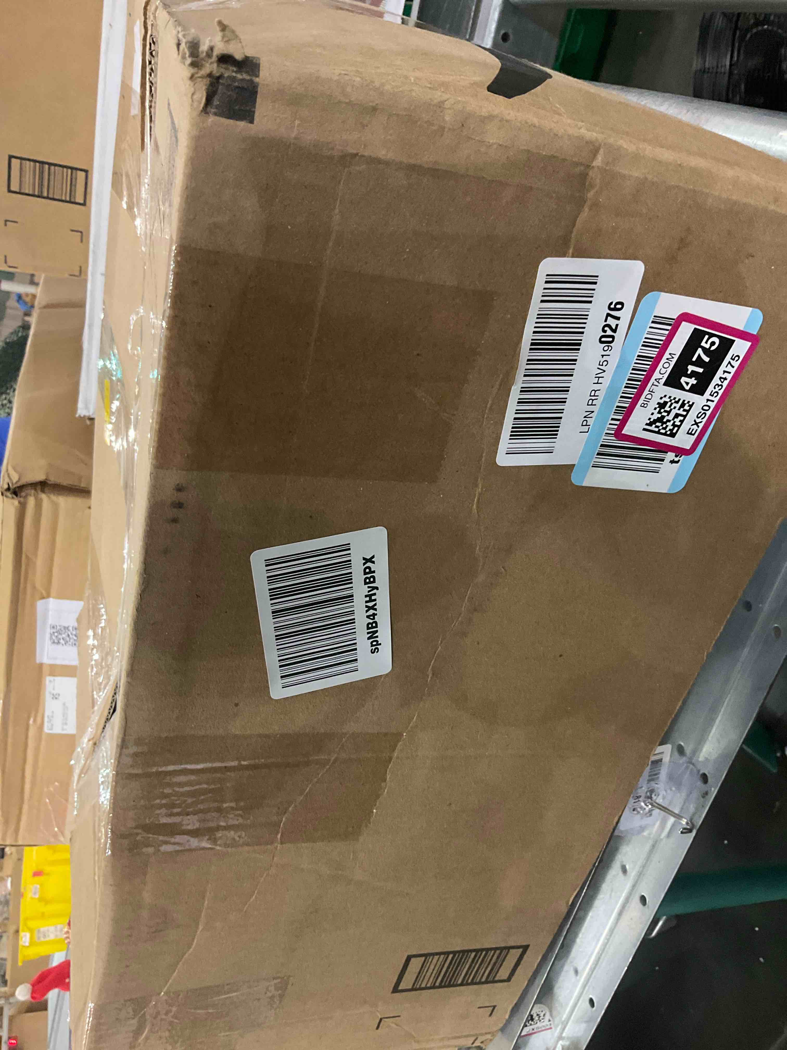 https://s3.amazonaws.com/lotting-images-prod/BargainHunt/EXS01534175_1715350813309.jpeg