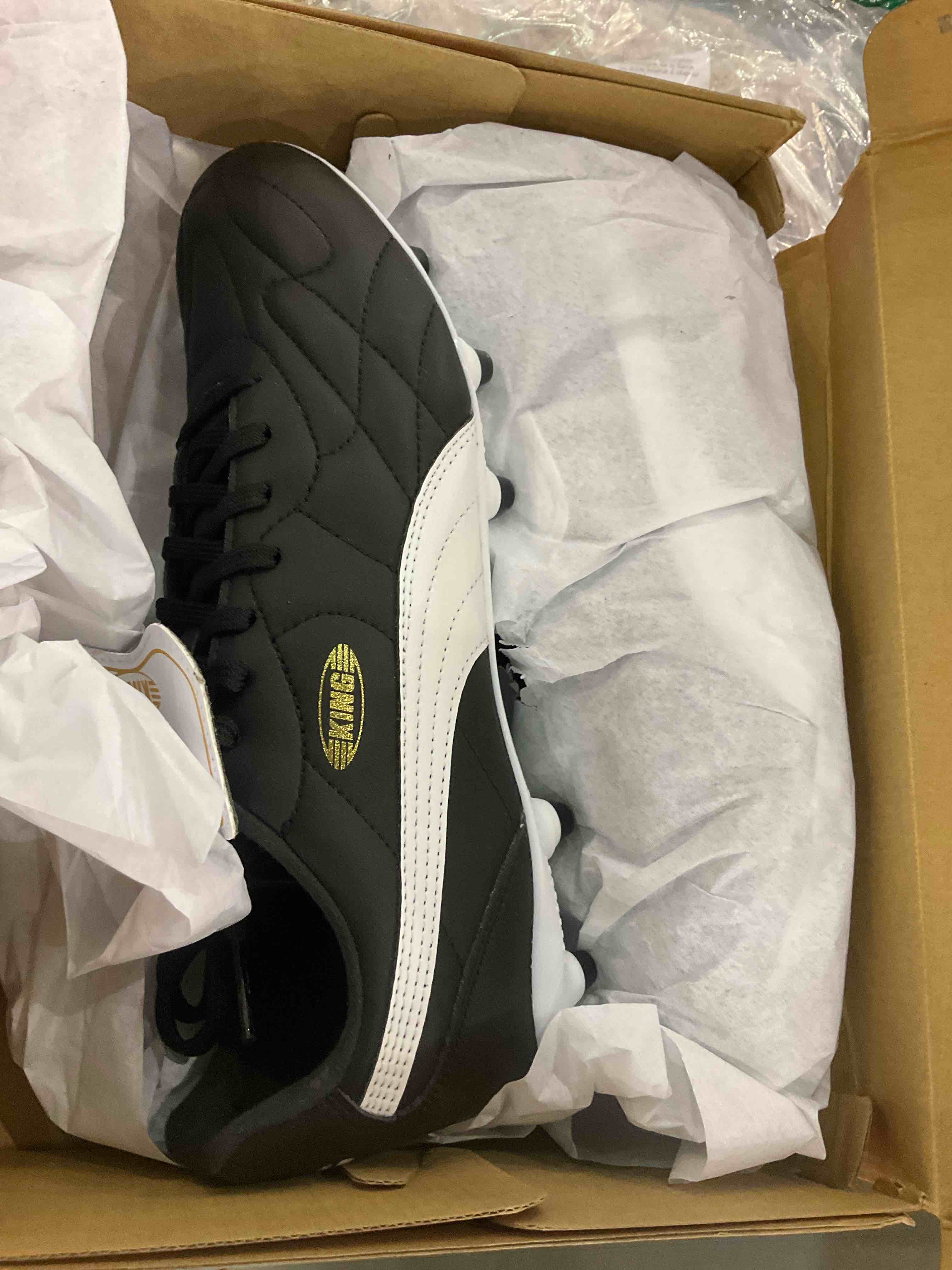 https://s3.amazonaws.com/lotting-images-prod/BargainHunt/EXS01534199_1715359475755.jpeg
