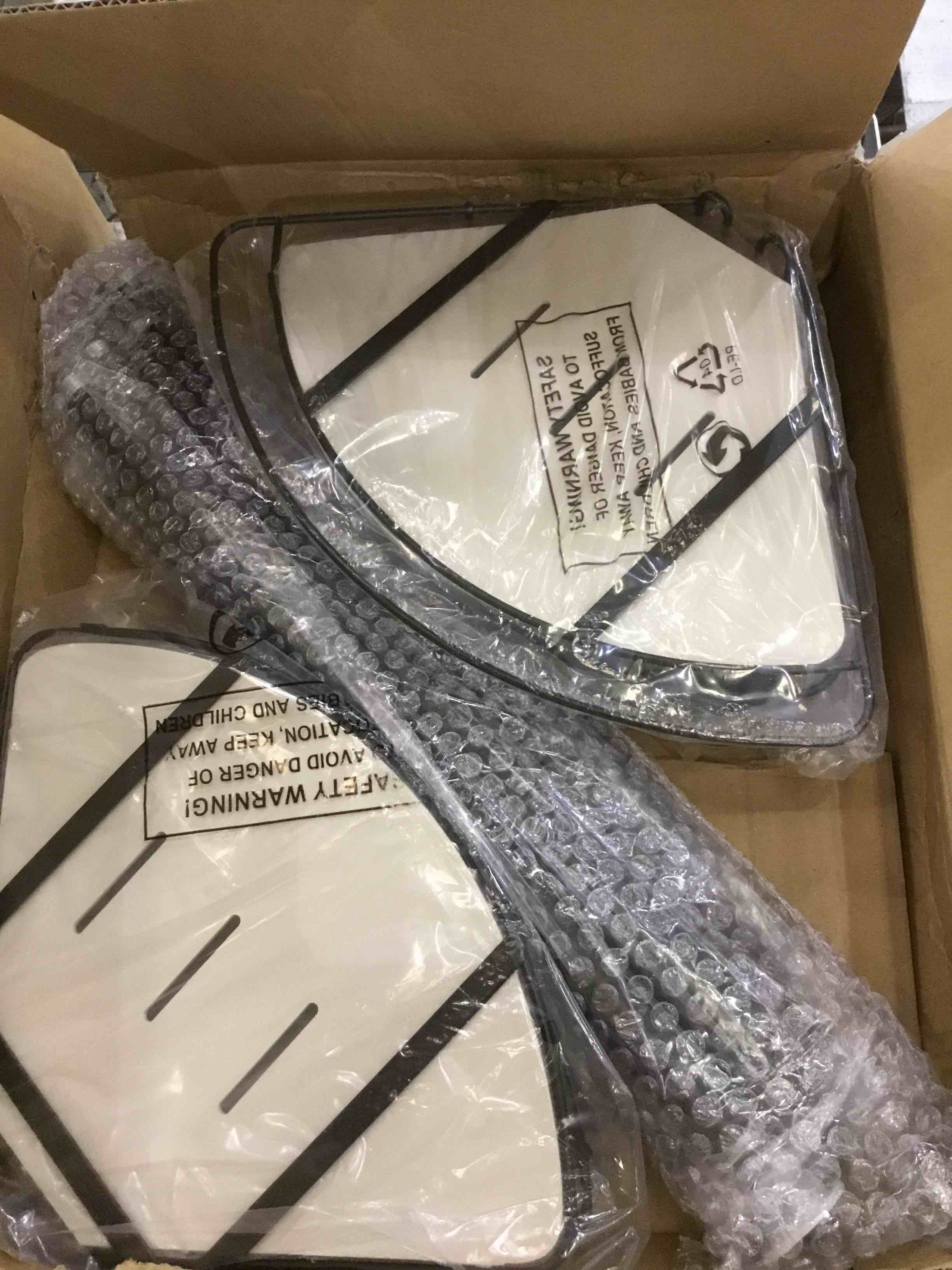 https://s3.amazonaws.com/lotting-images-prod/BargainHunt/EXS01535805_1718729193966.jpeg