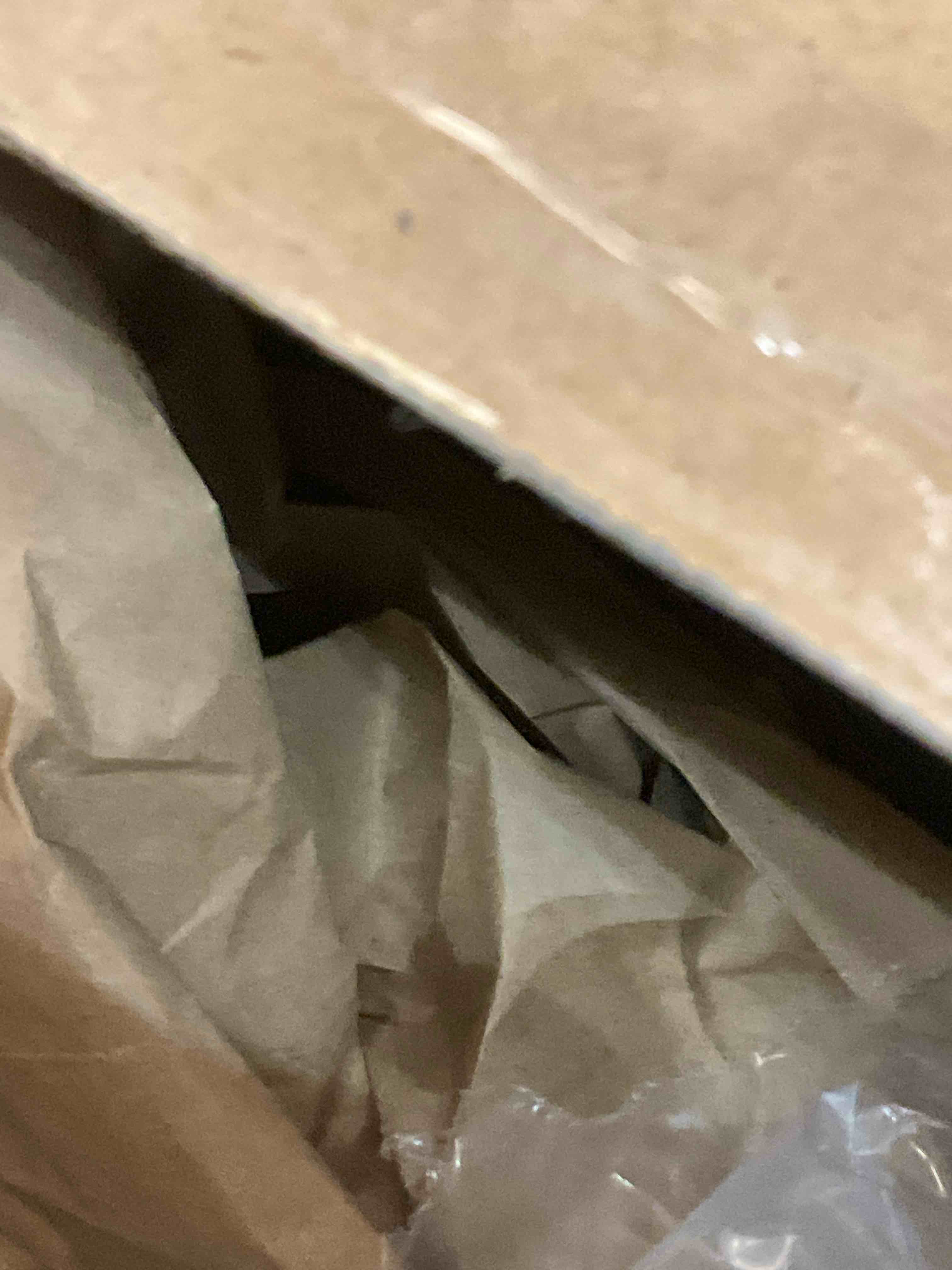 https://s3.amazonaws.com/lotting-images-prod/BargainHunt/EXS01536030_1715799127228.jpeg