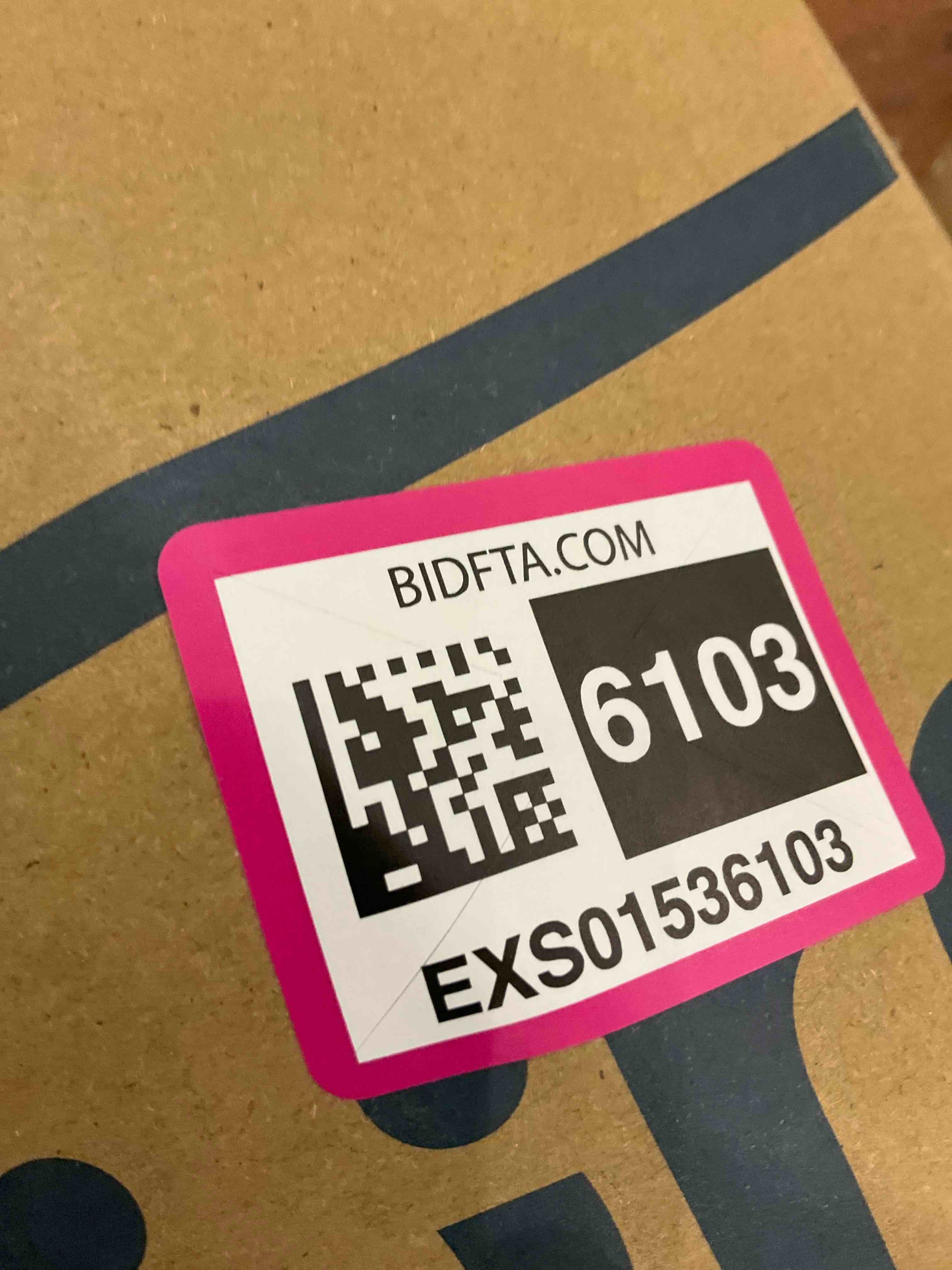 https://s3.amazonaws.com/lotting-images-prod/BargainHunt/EXS01536103_1715870521932.jpeg