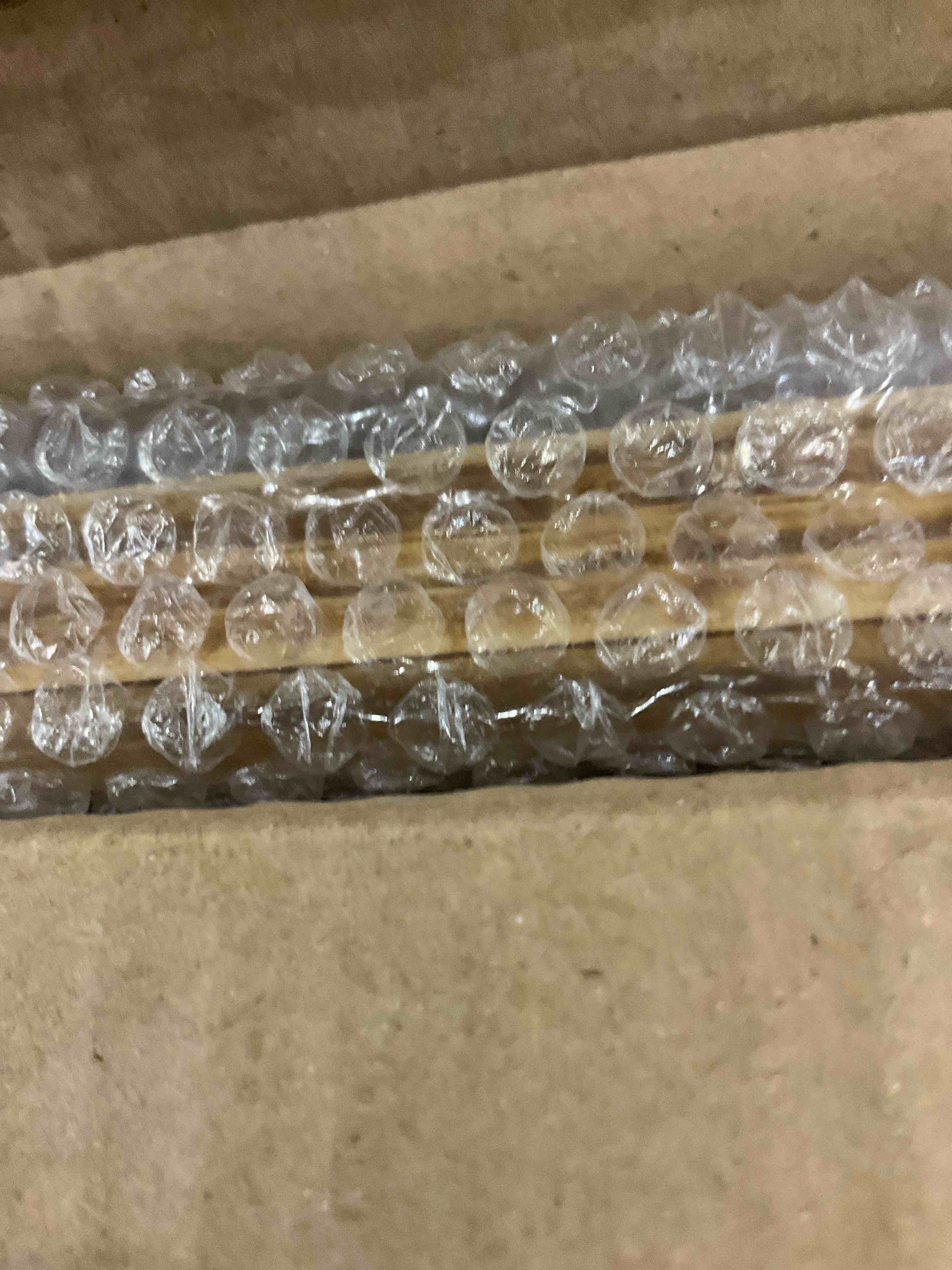 https://s3.amazonaws.com/lotting-images-prod/BargainHunt/EXS01536305_1715955923889.jpeg