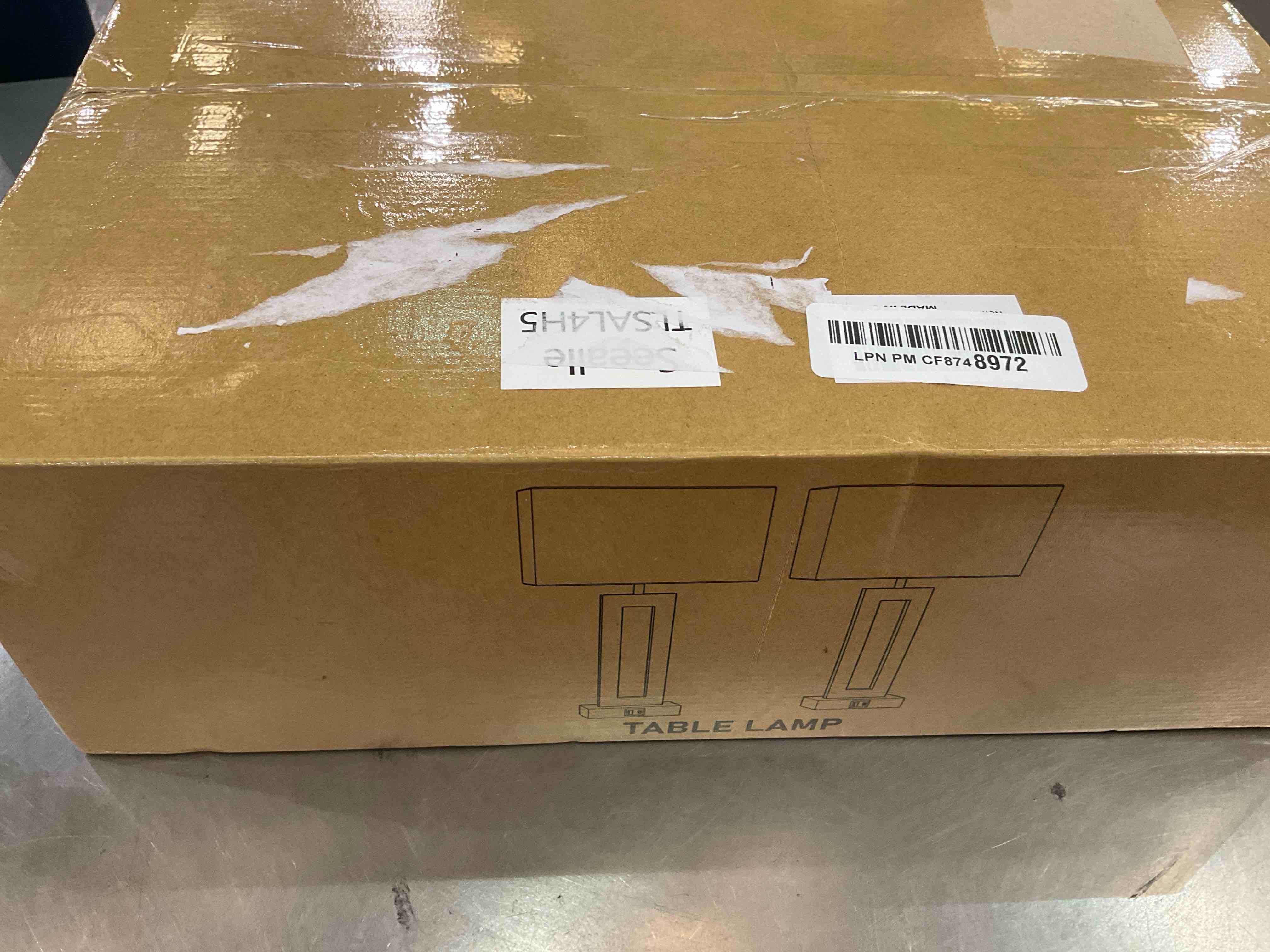 https://s3.amazonaws.com/lotting-images-prod/BargainHunt/EXS01537107_1715100892691.jpeg