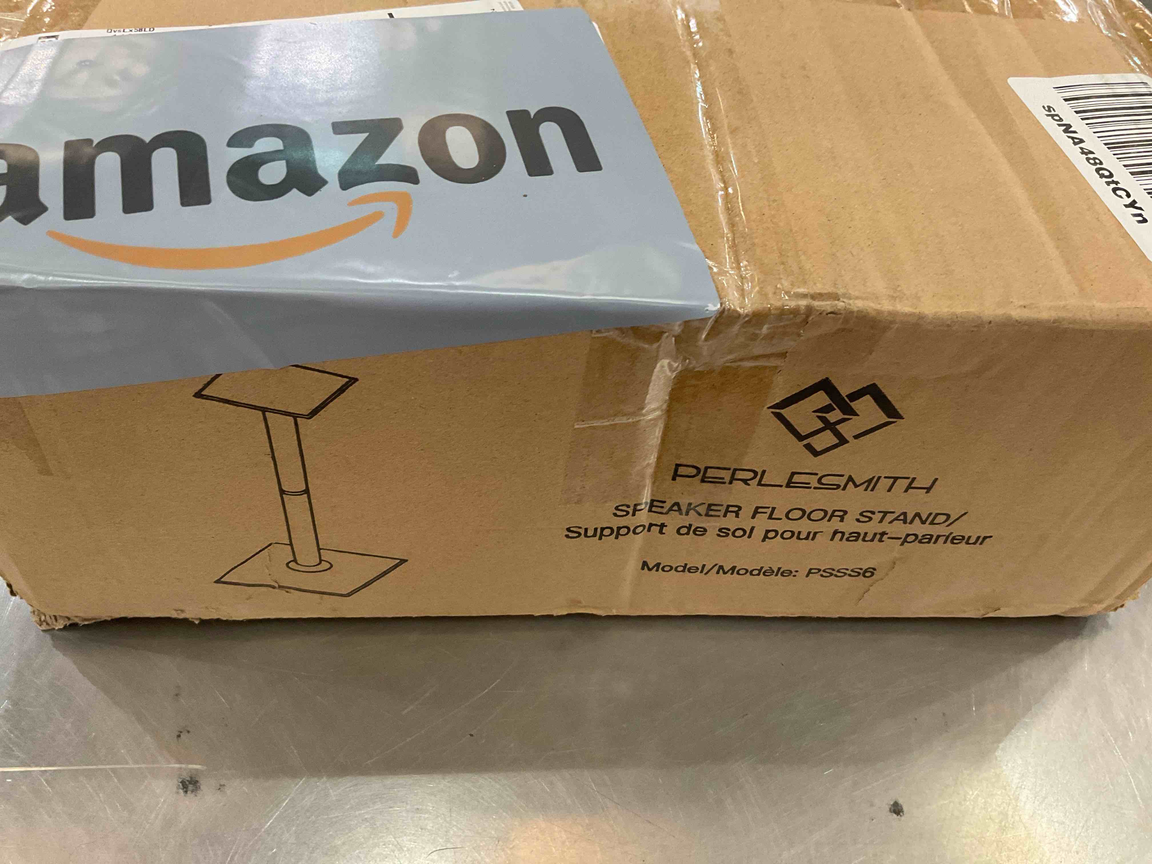 https://s3.amazonaws.com/lotting-images-prod/BargainHunt/EXS01537111_1715101259678.jpeg