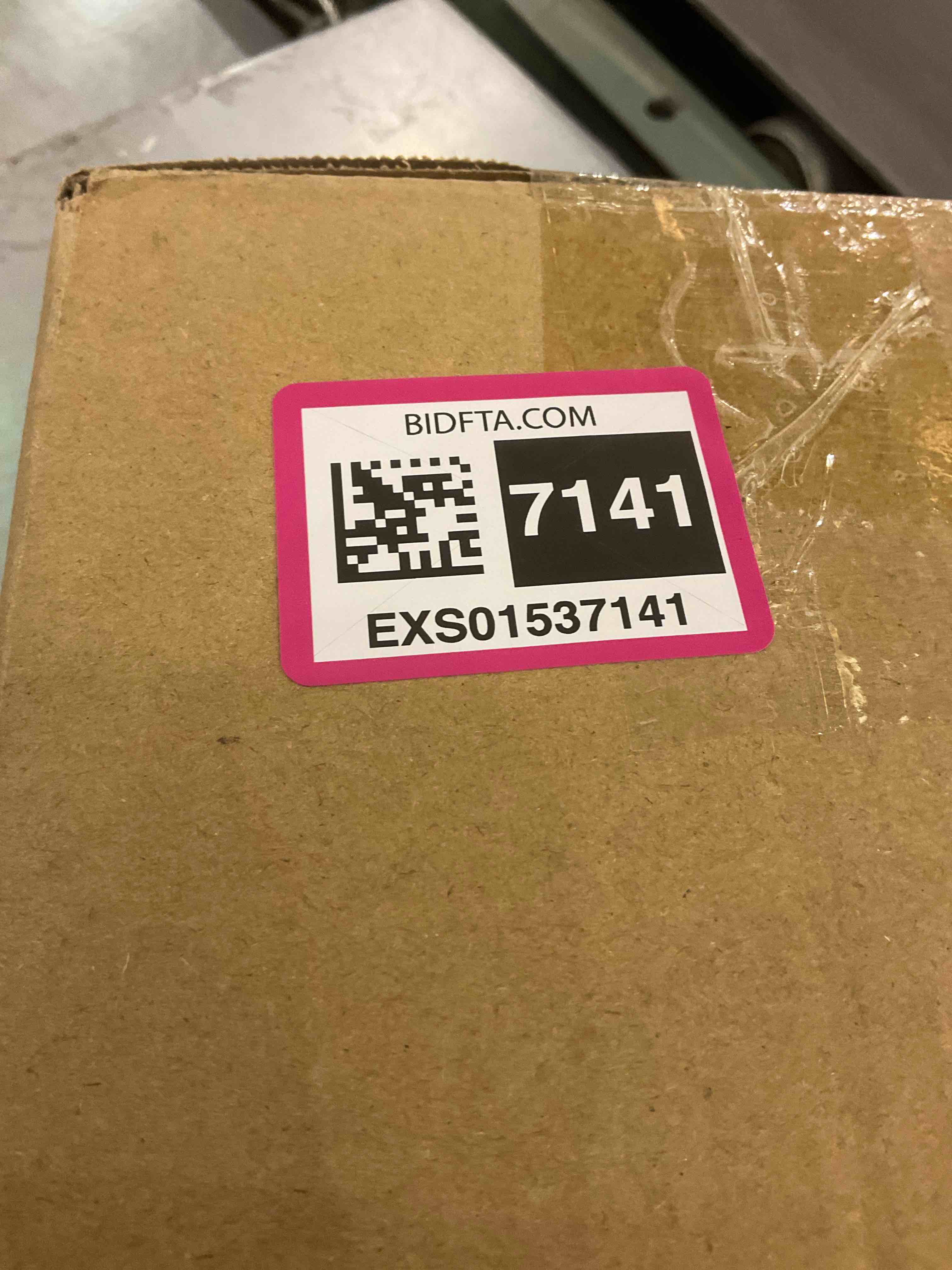 https://s3.amazonaws.com/lotting-images-prod/BargainHunt/EXS01537141_1715107253768.jpeg