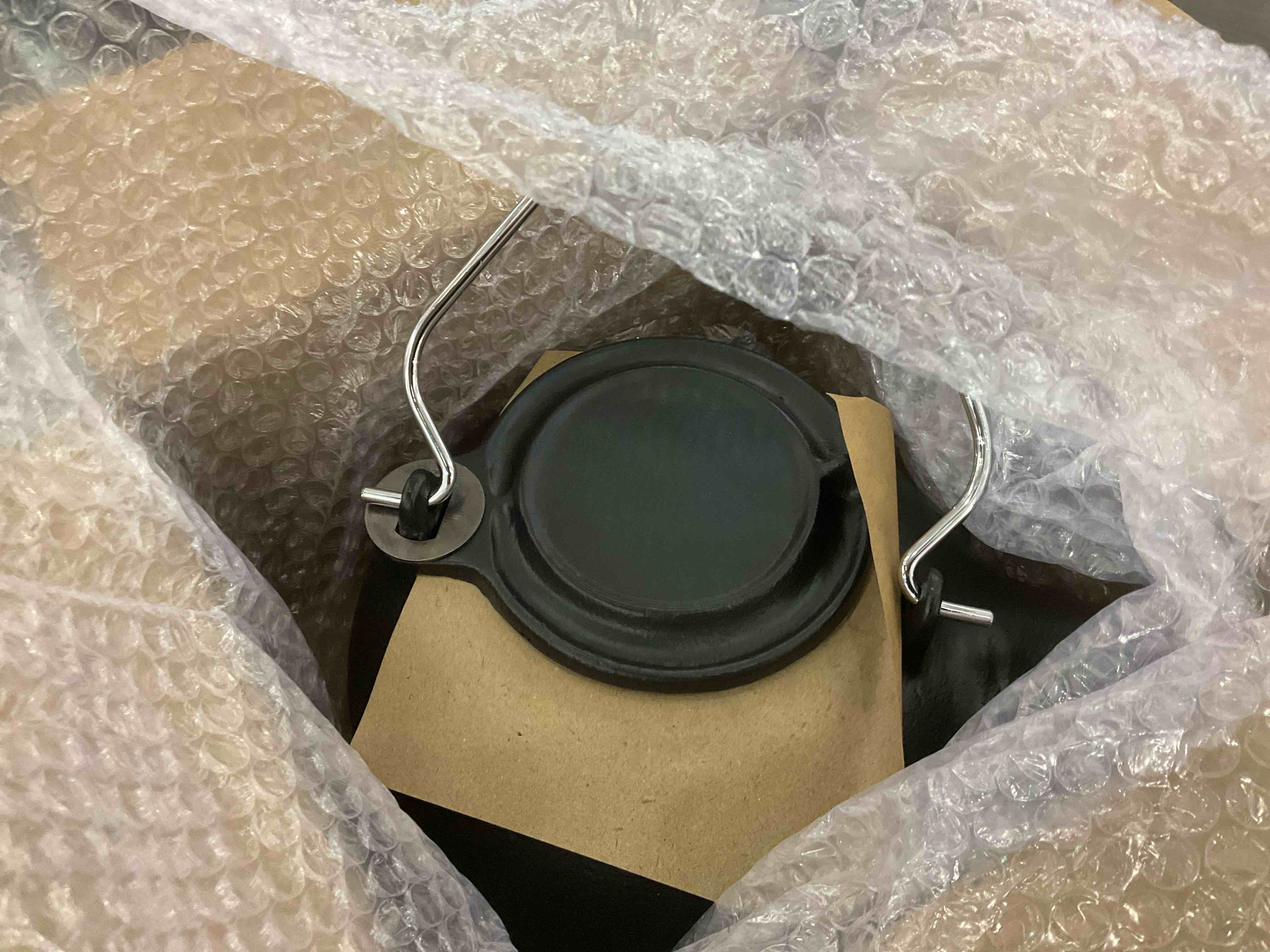 https://s3.amazonaws.com/lotting-images-prod/BargainHunt/EXS01537143_1715107455974.jpeg