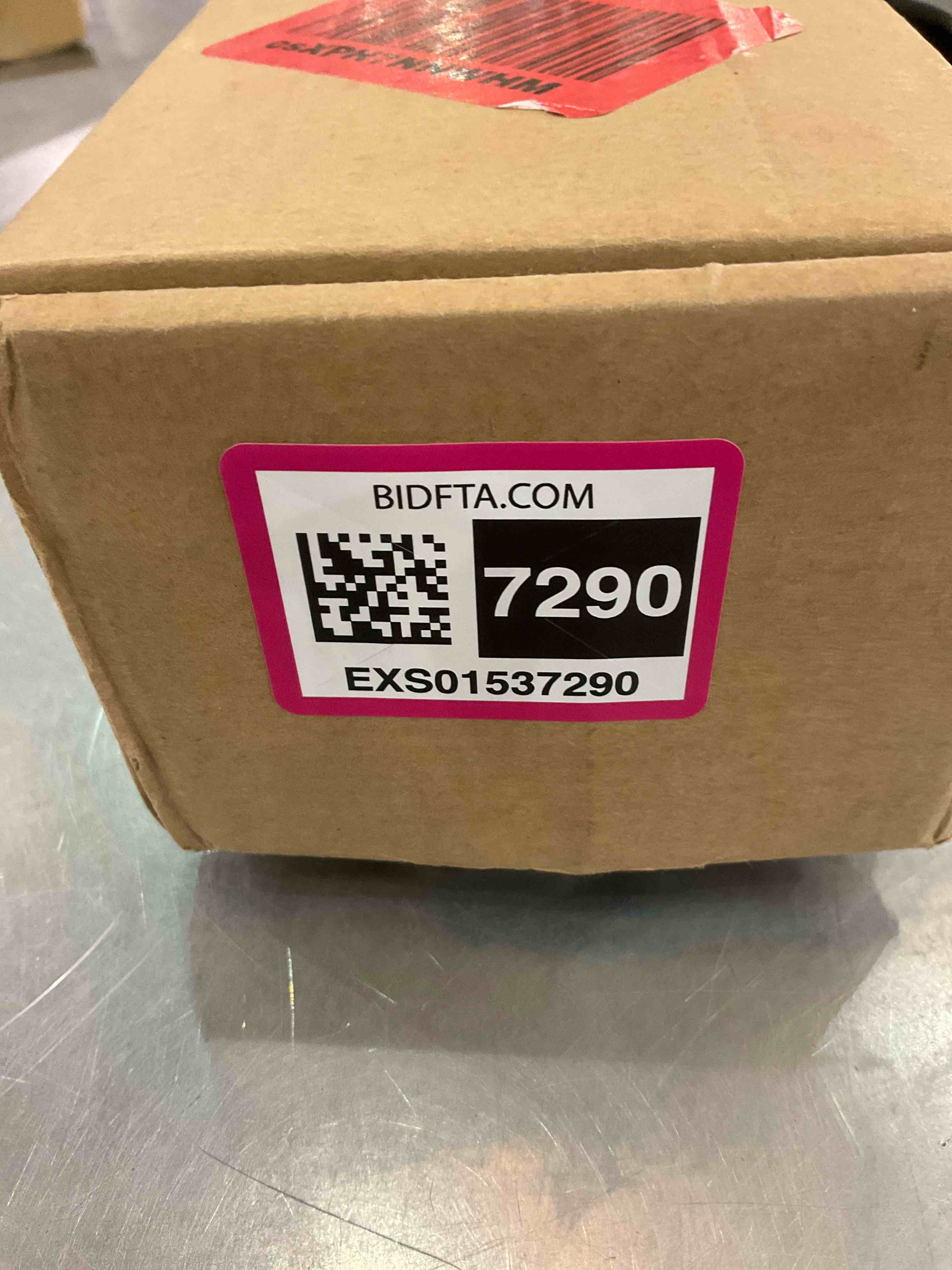 https://s3.amazonaws.com/lotting-images-prod/BargainHunt/EXS01537290_1715188249188.jpeg