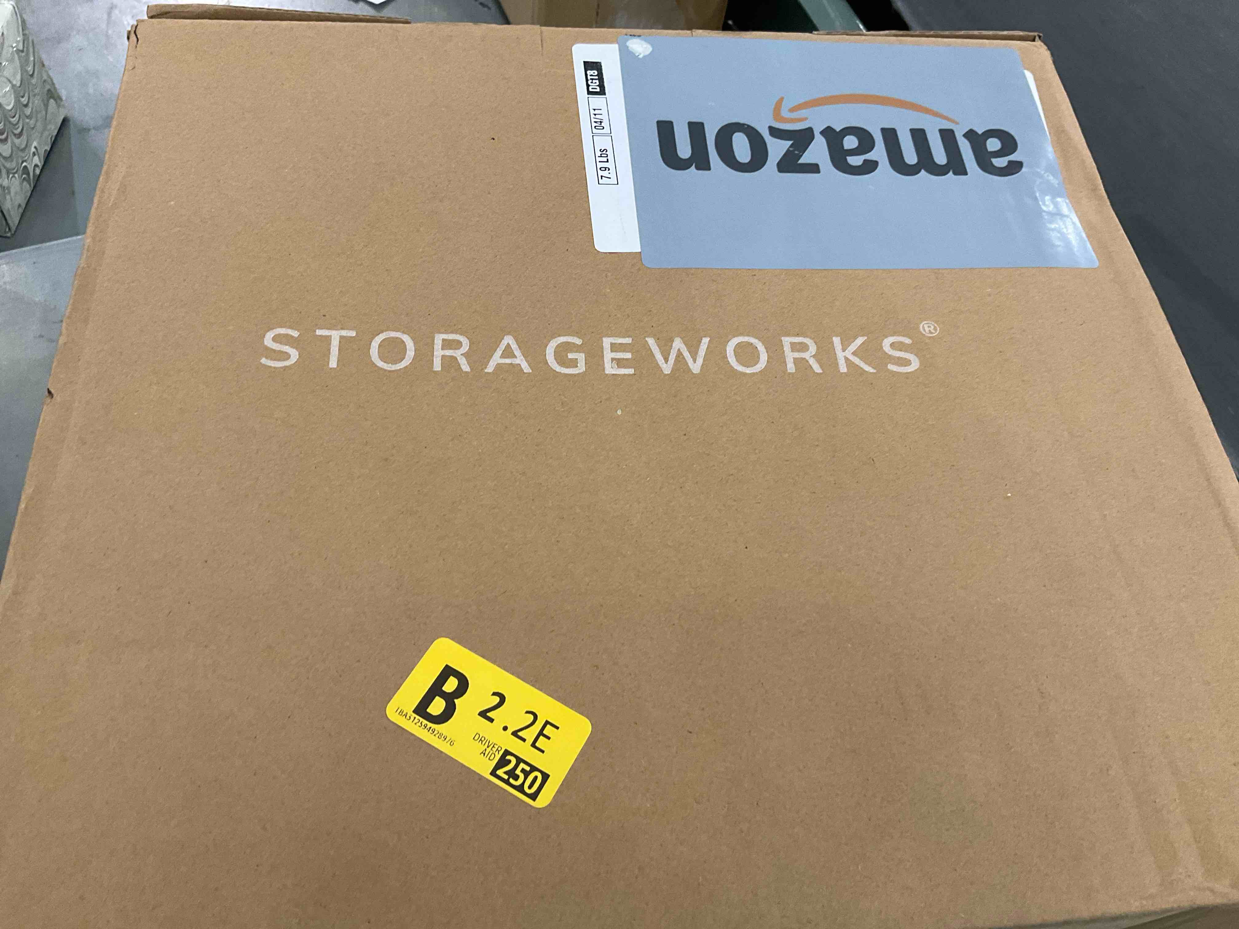 https://s3.amazonaws.com/lotting-images-prod/BargainHunt/EXS01537308_1715193052114.jpeg
