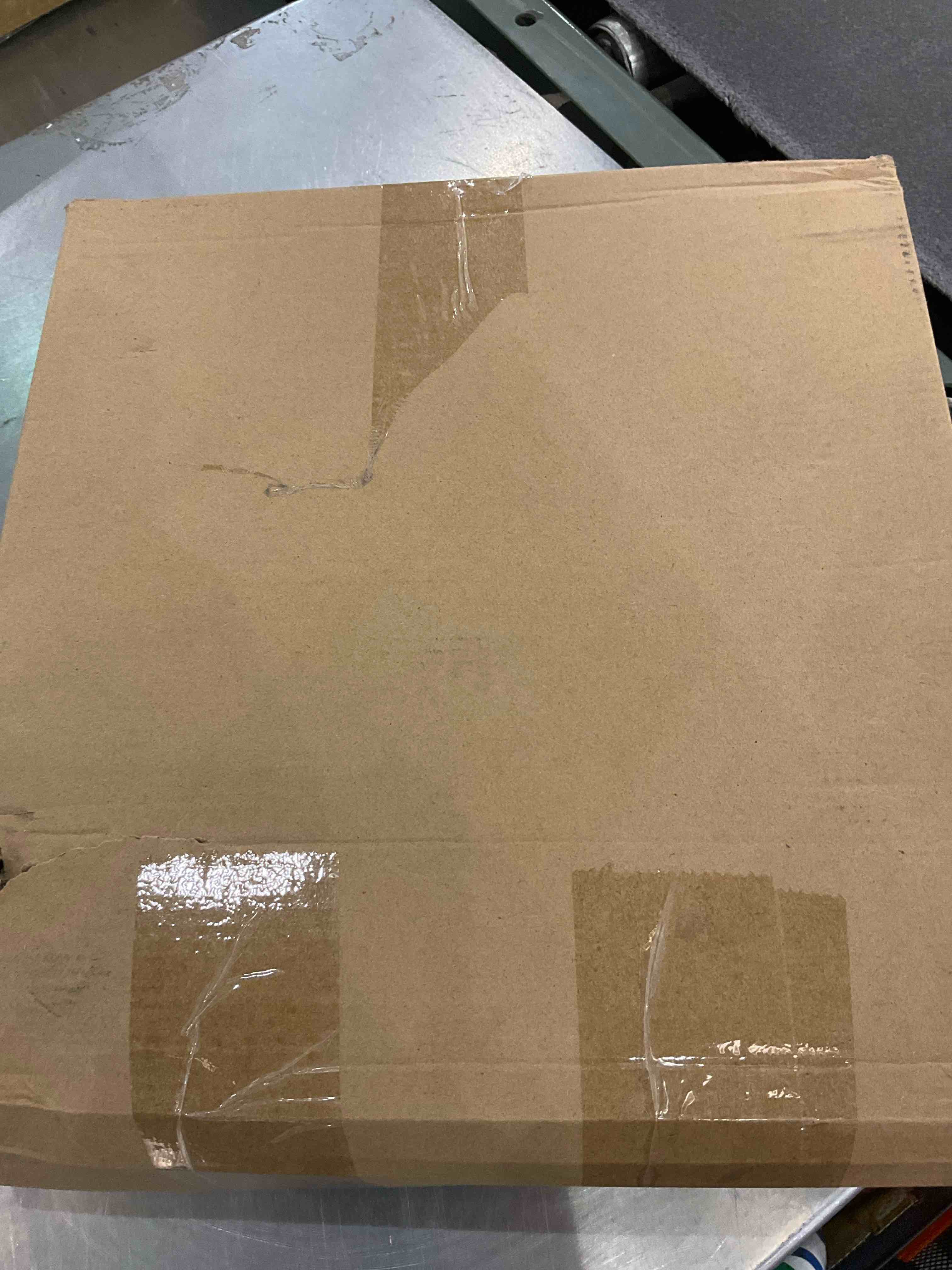 https://s3.amazonaws.com/lotting-images-prod/BargainHunt/EXS01537400_1715264402856.jpeg