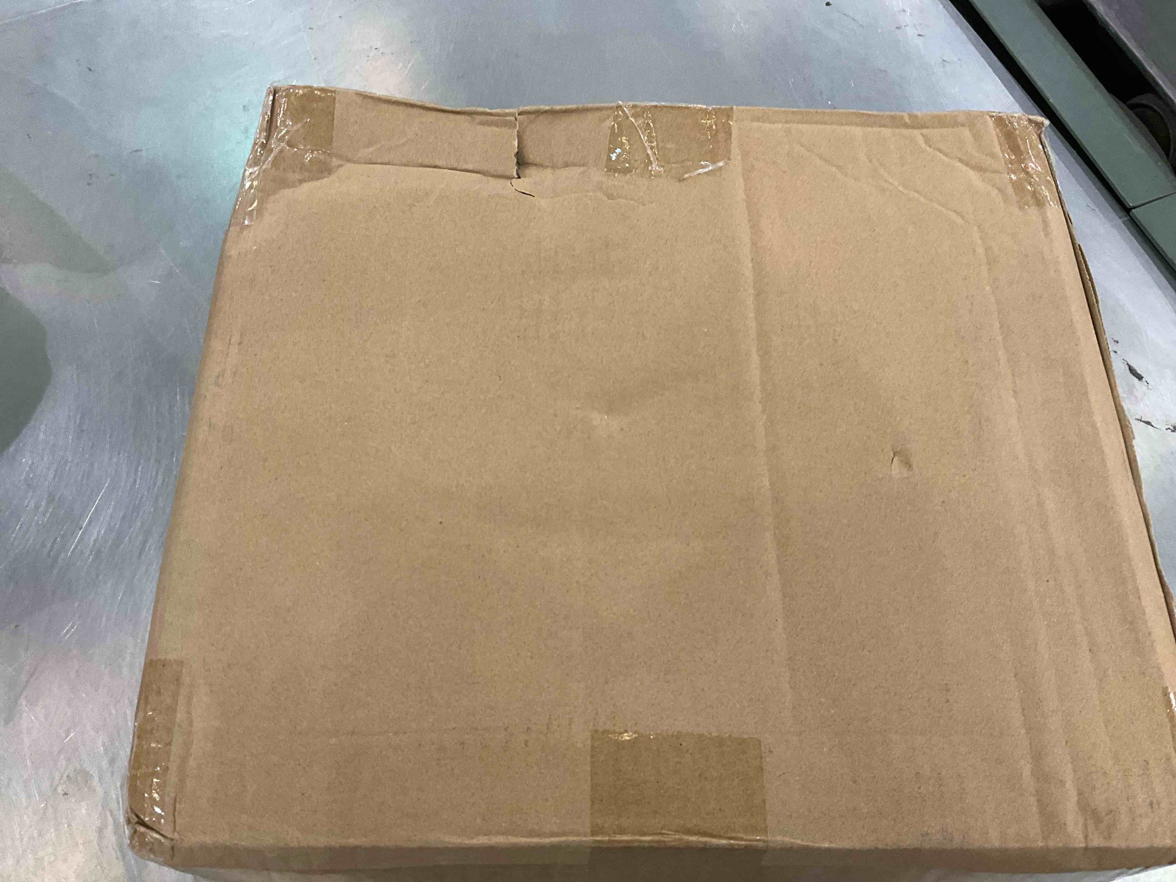 https://s3.amazonaws.com/lotting-images-prod/BargainHunt/EXS01537422_1715267685768.jpeg