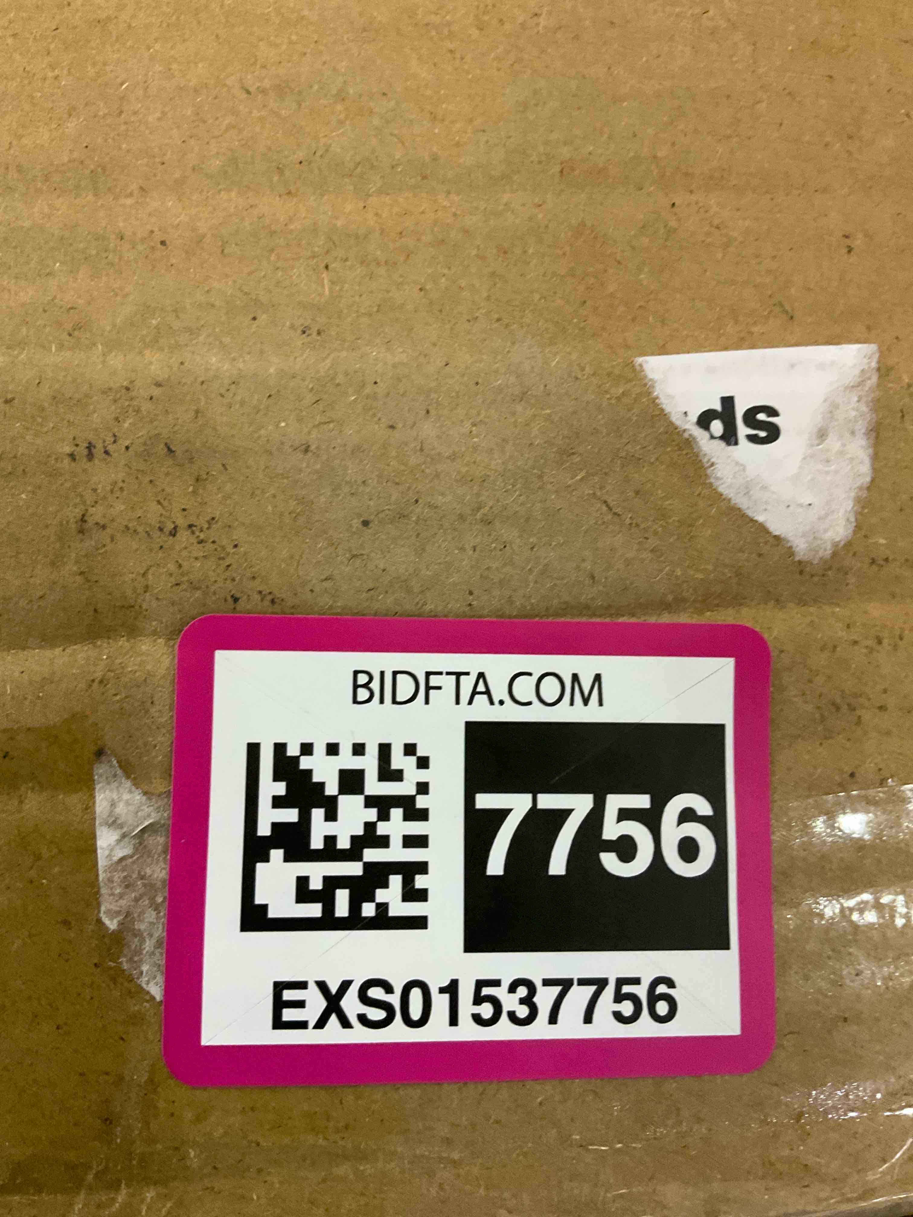 https://s3.amazonaws.com/lotting-images-prod/BargainHunt/EXS01537756_1714479033348.jpeg