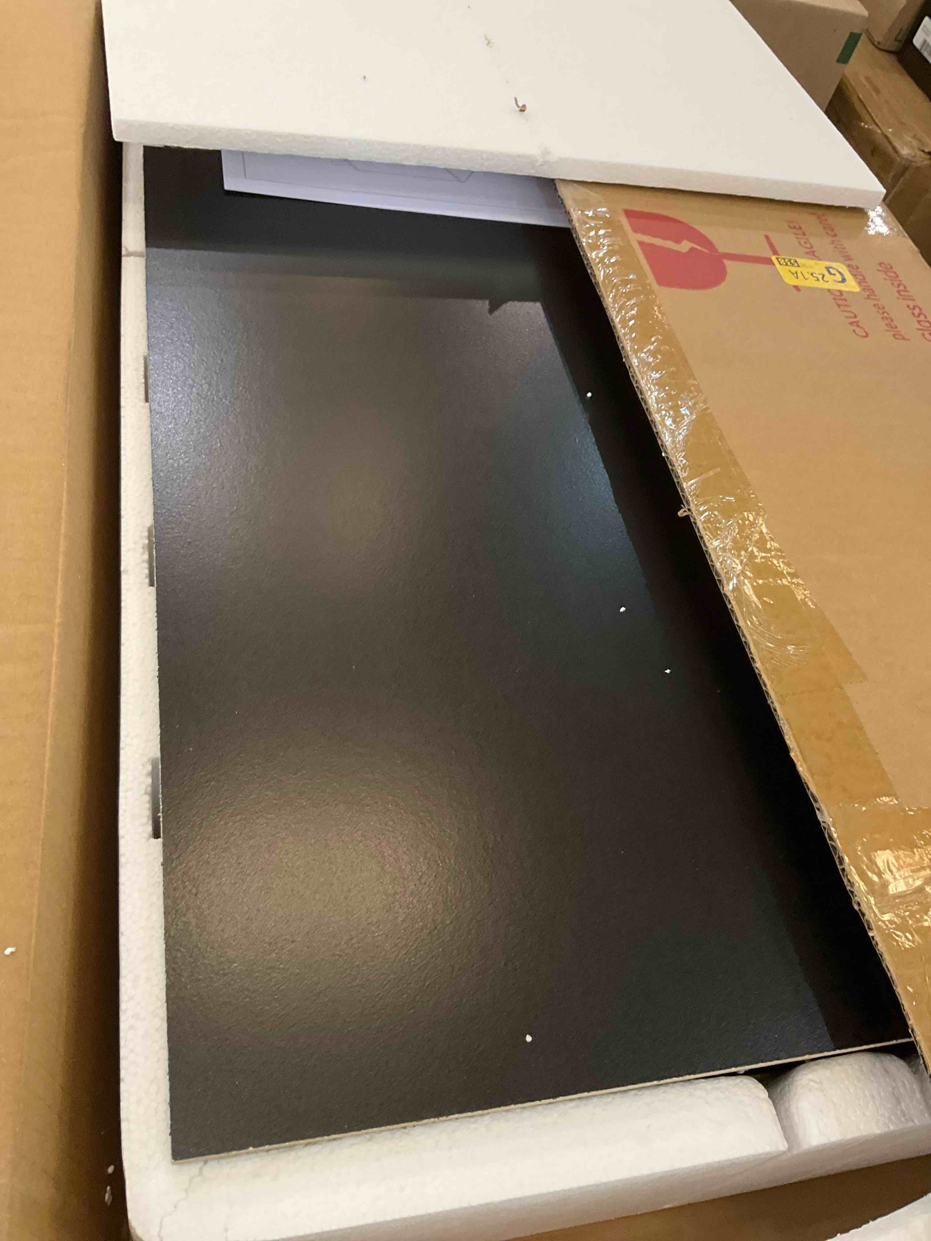 https://s3.amazonaws.com/lotting-images-prod/BargainHunt/EXS01537802_1714487199917.jpeg