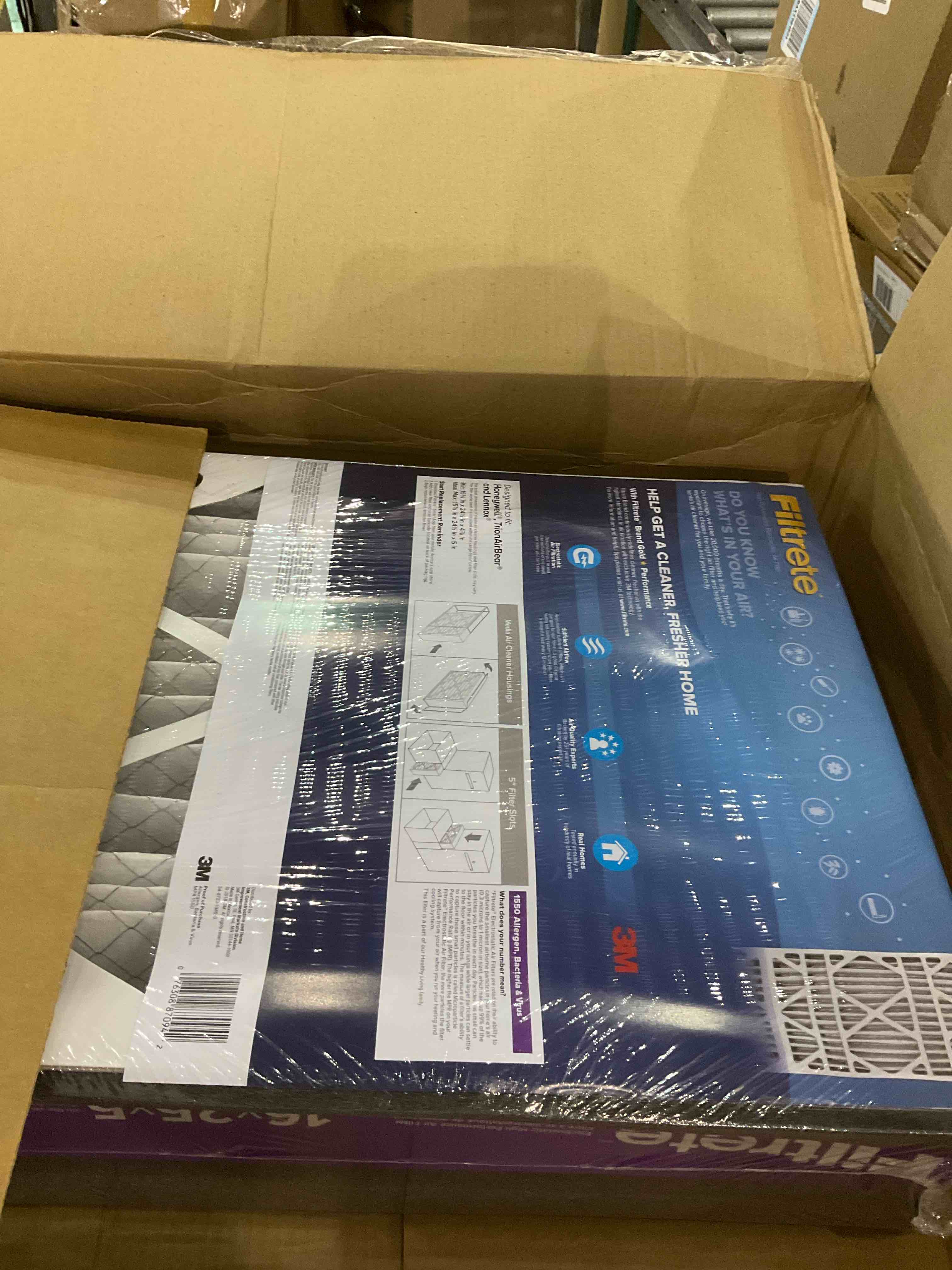 https://s3.amazonaws.com/lotting-images-prod/BargainHunt/EXS01538593_1714736844366.jpeg