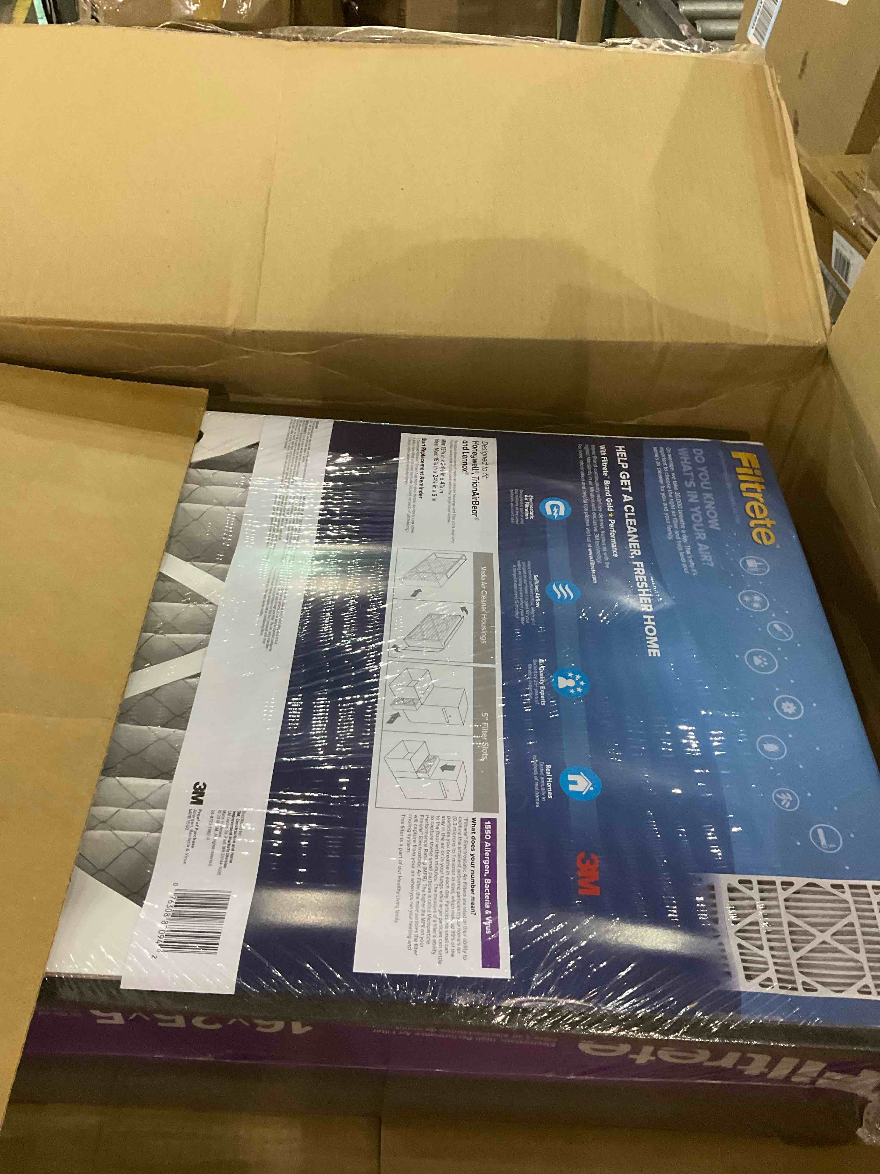 https://s3.amazonaws.com/lotting-images-prod/BargainHunt/EXS01538593_1714736845330.jpeg