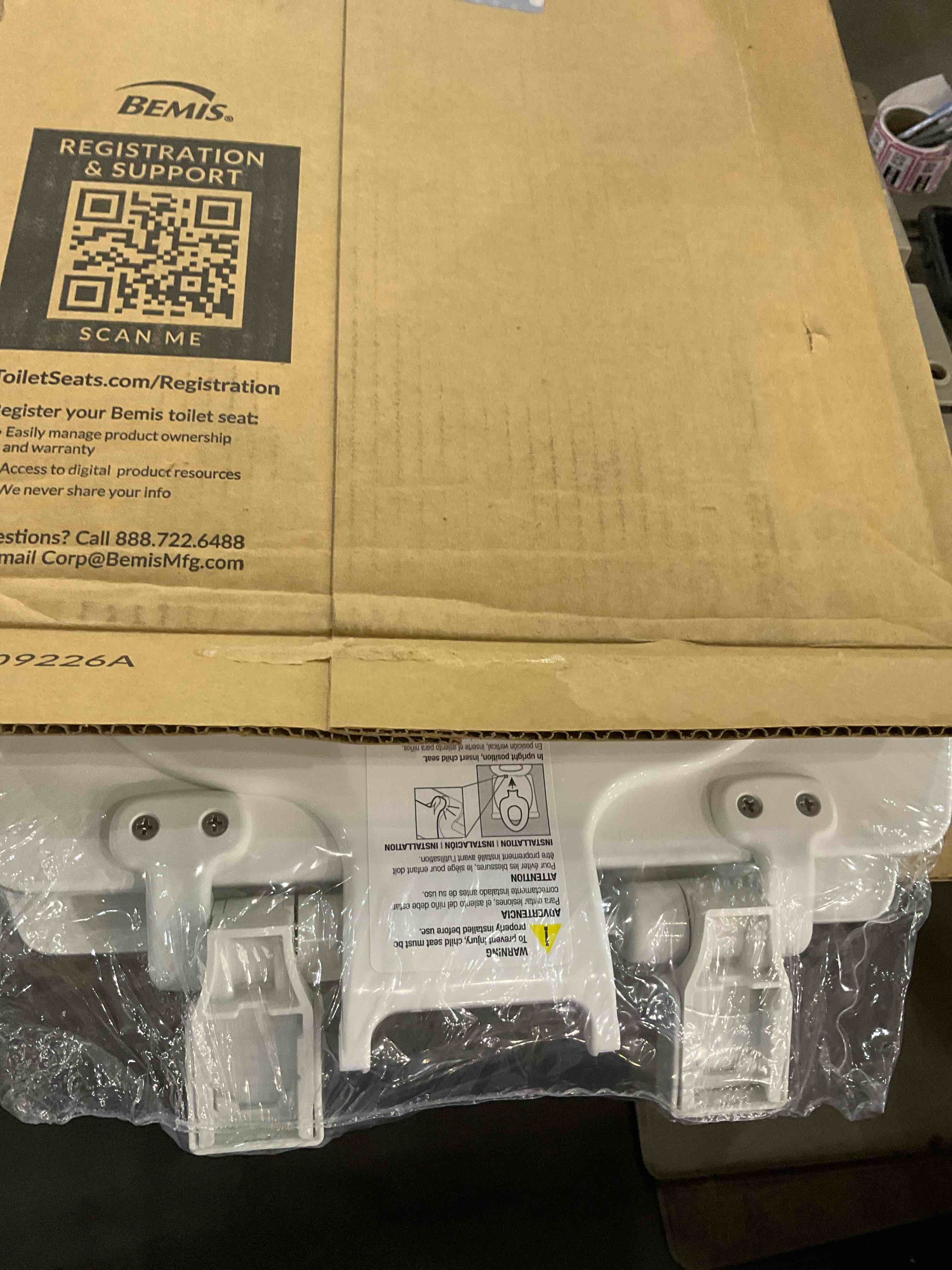 https://s3.amazonaws.com/lotting-images-prod/BargainHunt/EXS01538596_1714737216024.jpeg