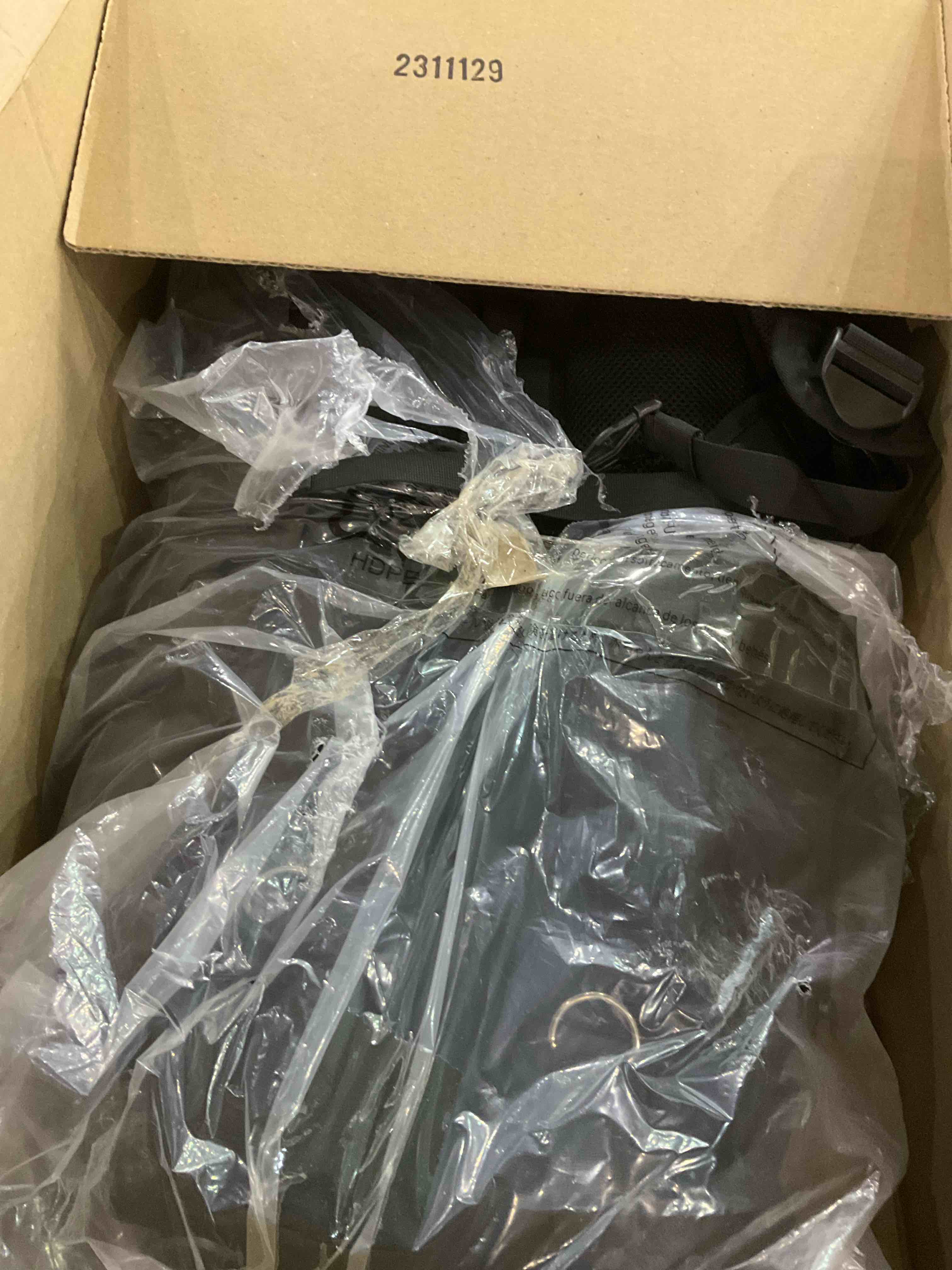 https://s3.amazonaws.com/lotting-images-prod/BargainHunt/EXS01538597_1714737310903.jpeg