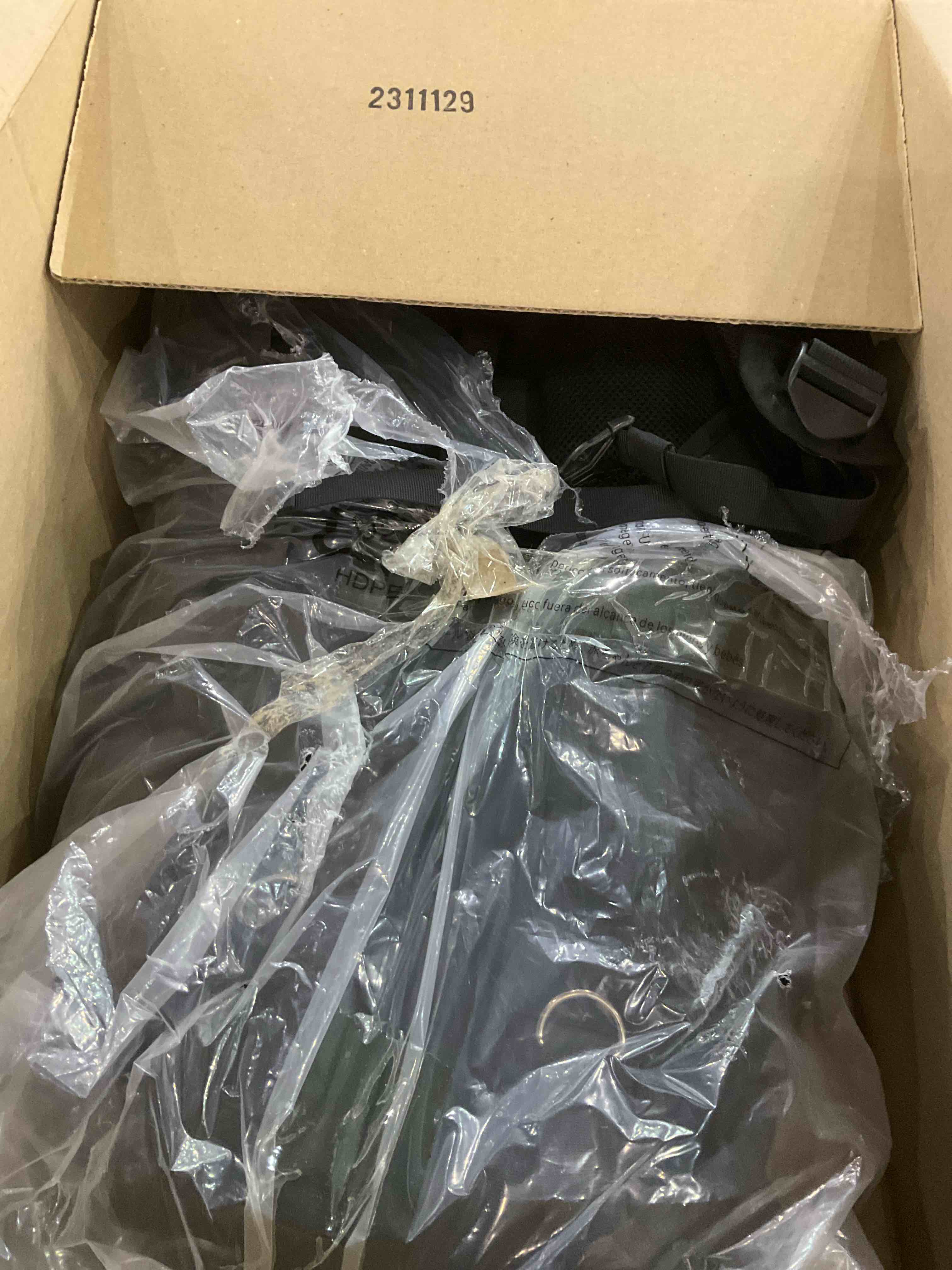 https://s3.amazonaws.com/lotting-images-prod/BargainHunt/EXS01538597_1714737312151.jpeg