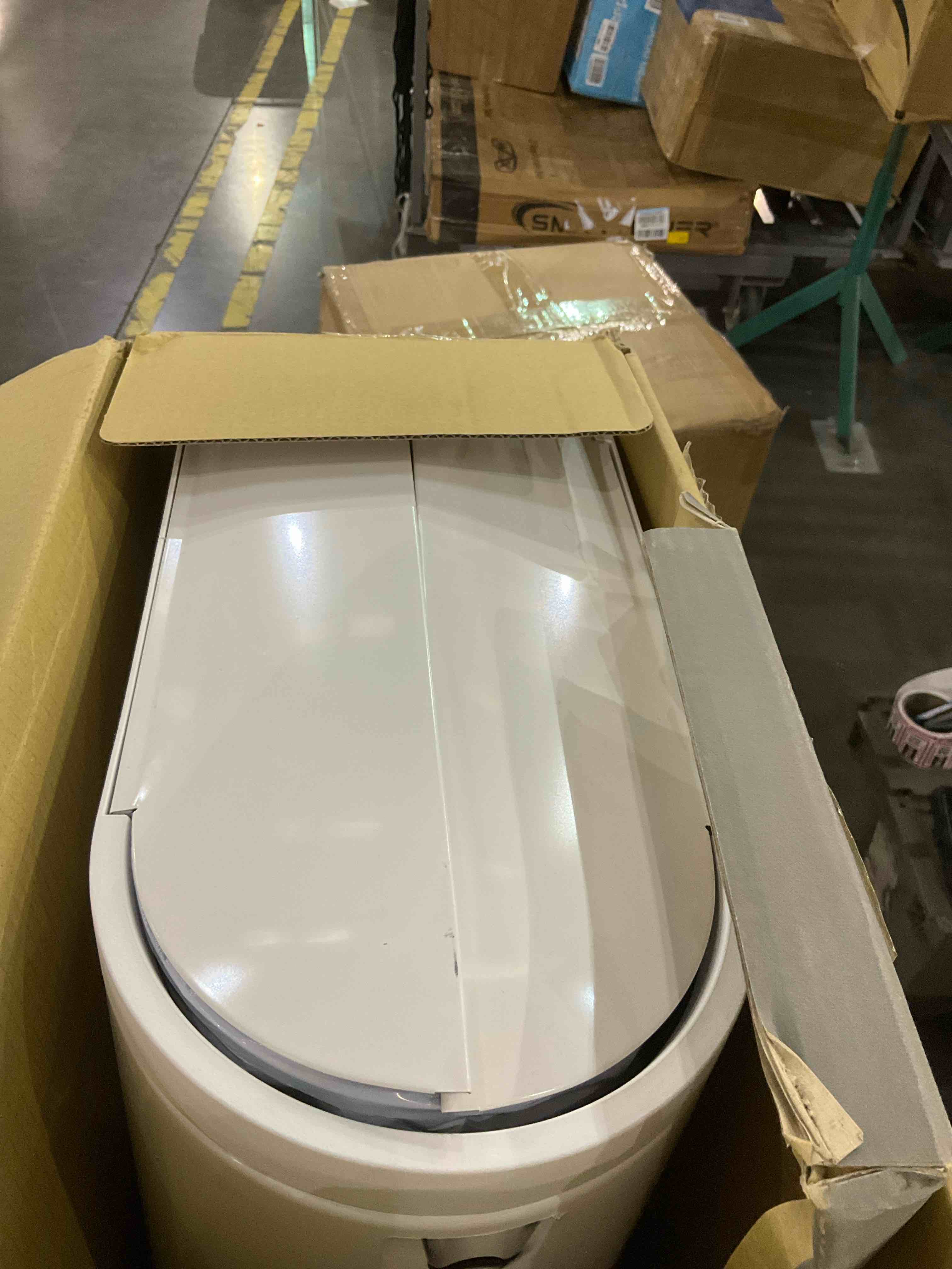 https://s3.amazonaws.com/lotting-images-prod/BargainHunt/EXS01538612_1714739135942.jpeg