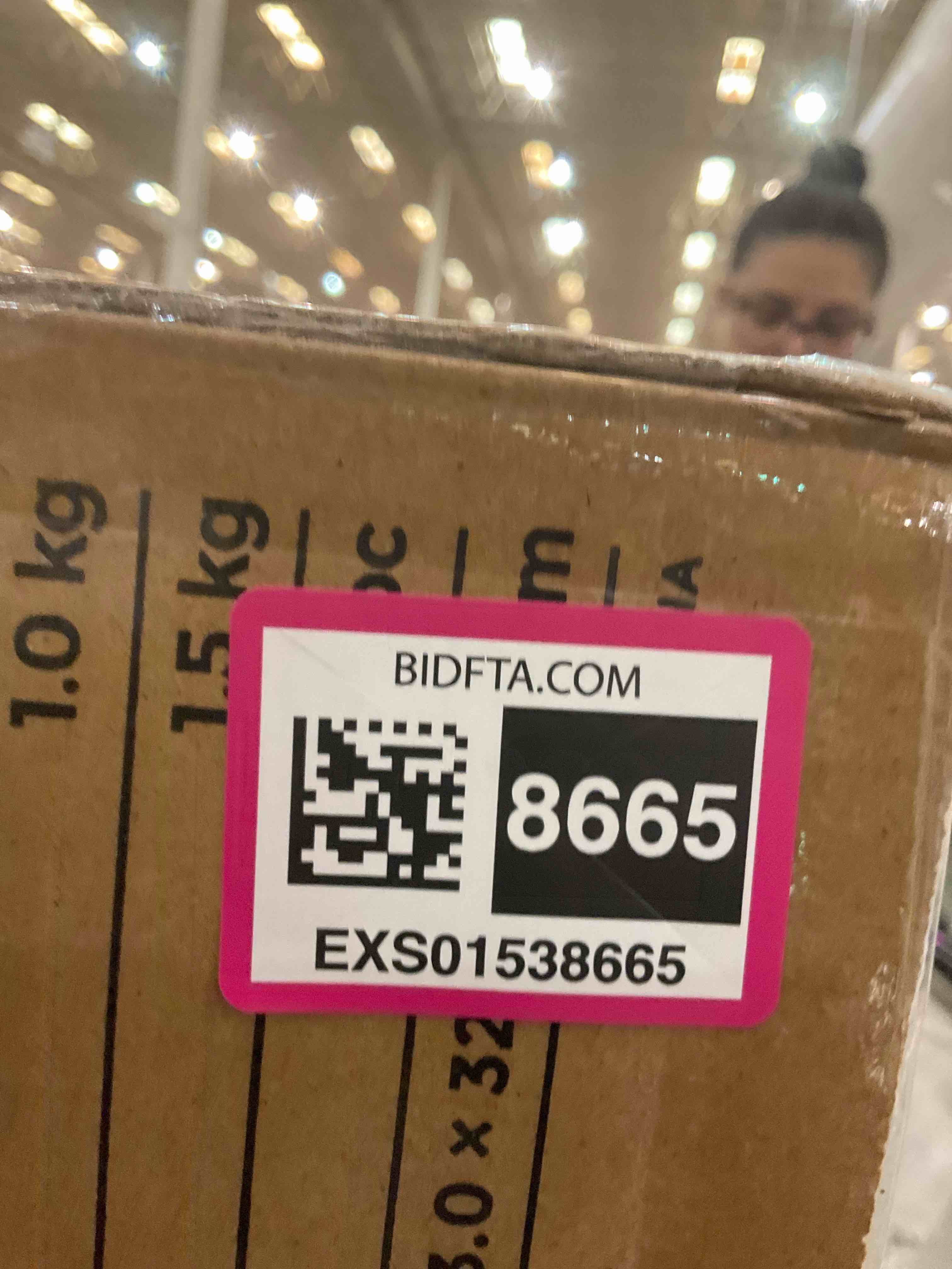 https://s3.amazonaws.com/lotting-images-prod/BargainHunt/EXS01538665_1714748127871.jpeg