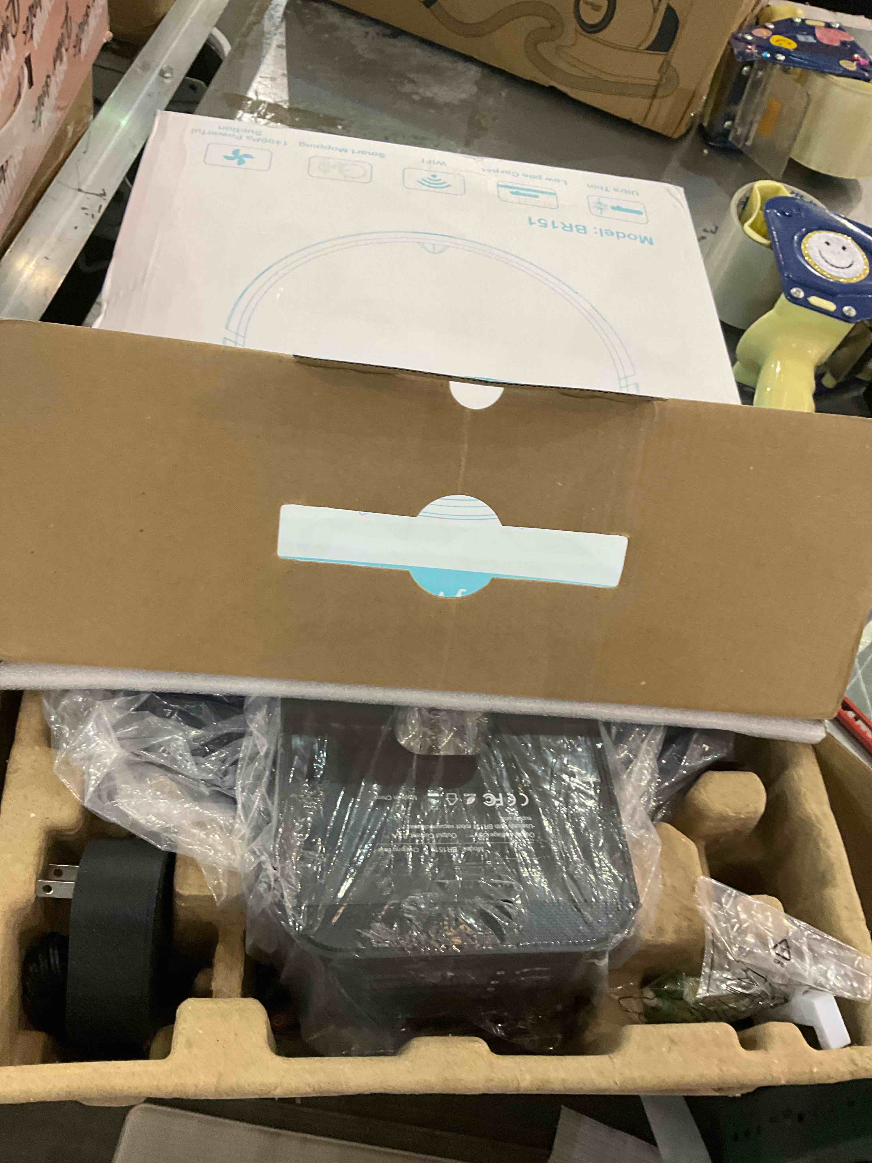 https://s3.amazonaws.com/lotting-images-prod/BargainHunt/EXS01538803_1715004046509.jpeg
