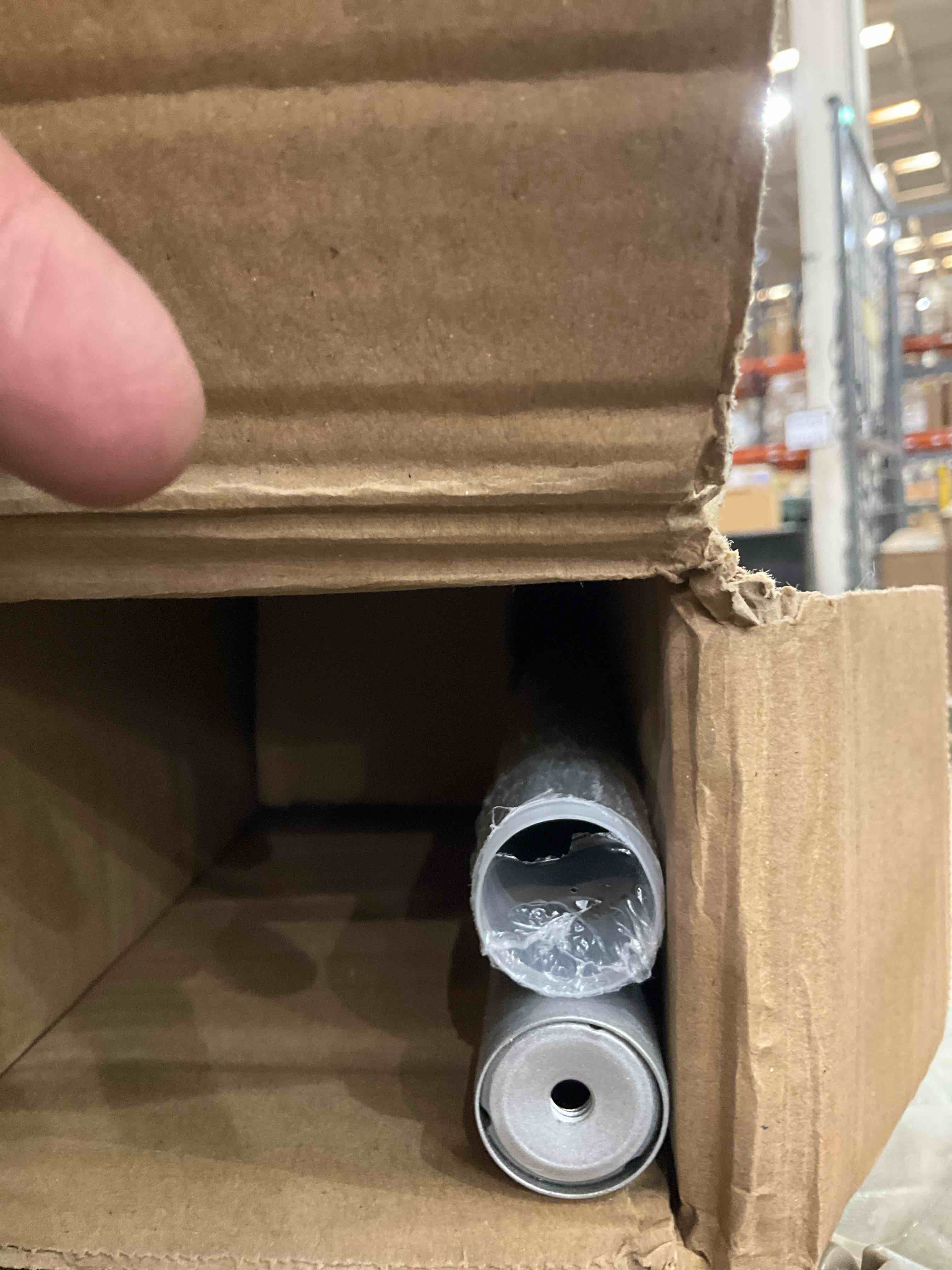 https://s3.amazonaws.com/lotting-images-prod/BargainHunt/EXS01538878_1715015884451.jpeg