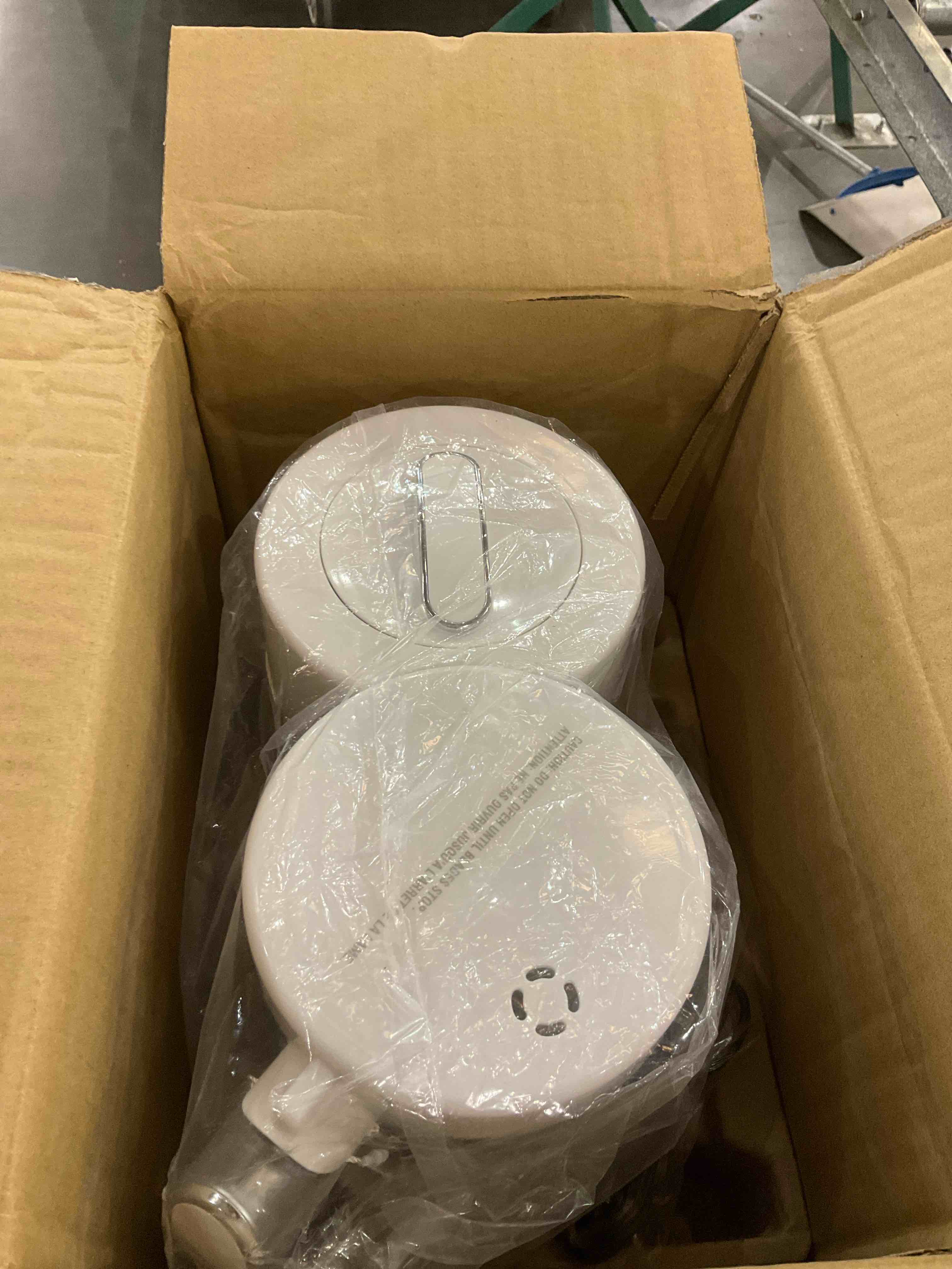 https://s3.amazonaws.com/lotting-images-prod/BargainHunt/EXS01538891_1715017445971.jpeg