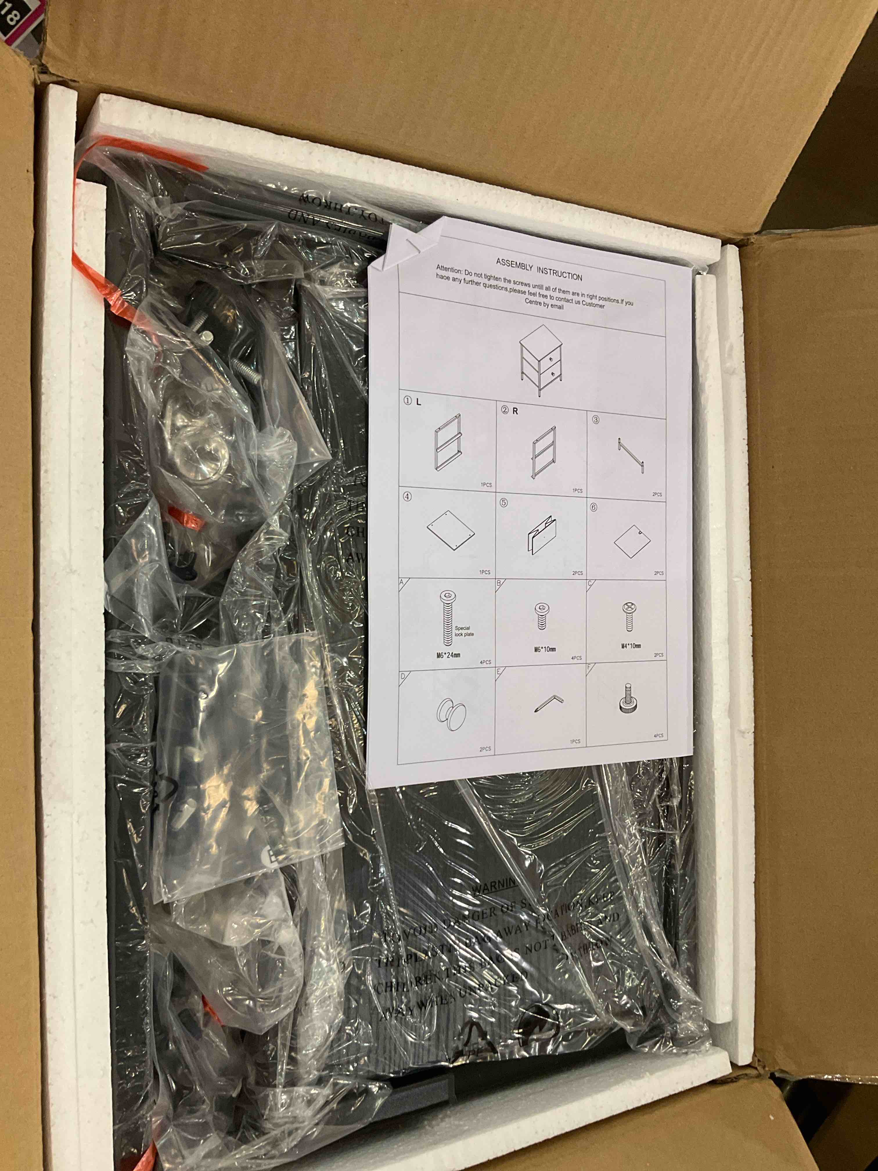 https://s3.amazonaws.com/lotting-images-prod/BargainHunt/EXS01539017_1715106876968.jpeg