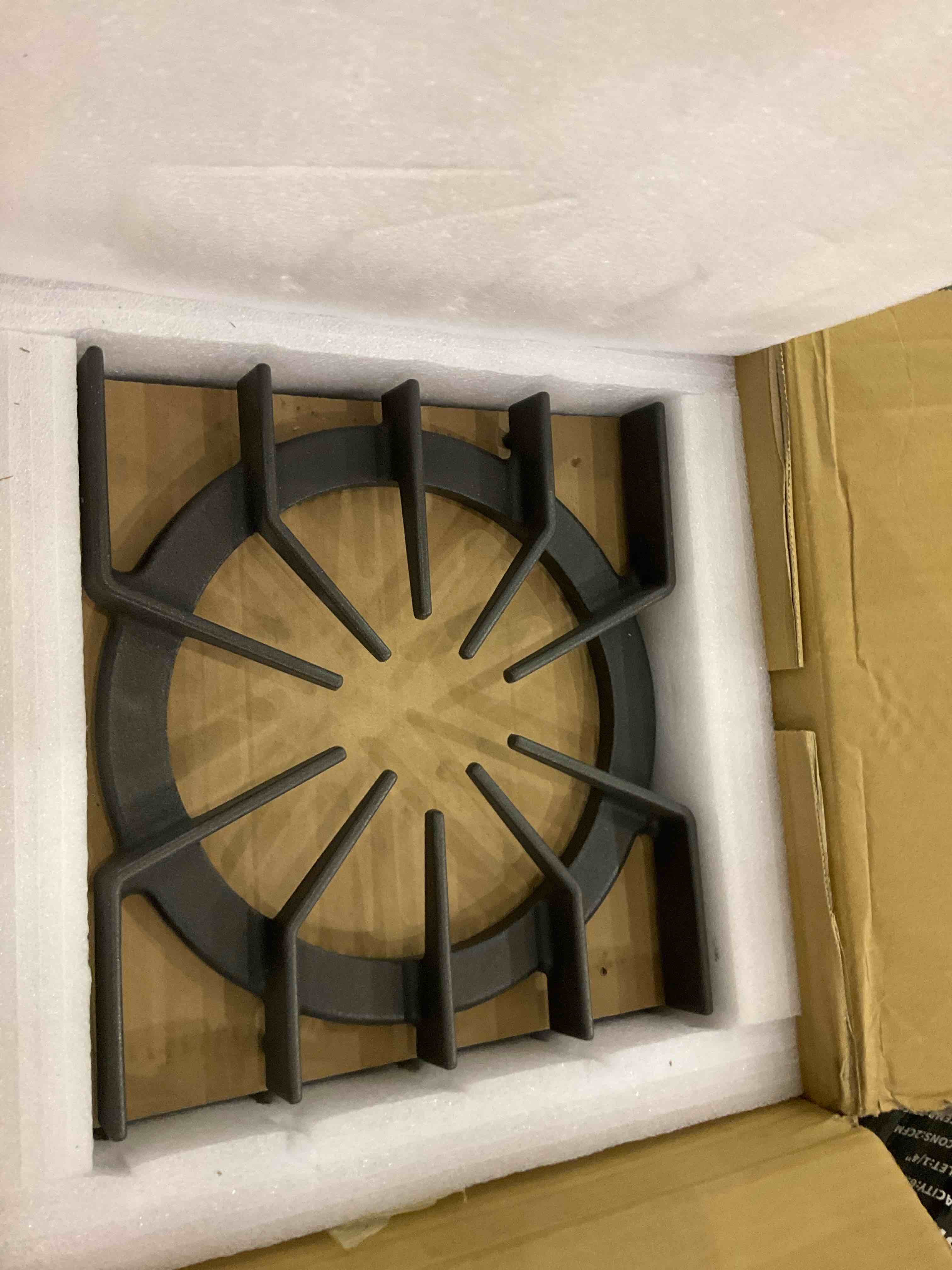 https://s3.amazonaws.com/lotting-images-prod/BargainHunt/EXS01539112_1715180612198.jpeg