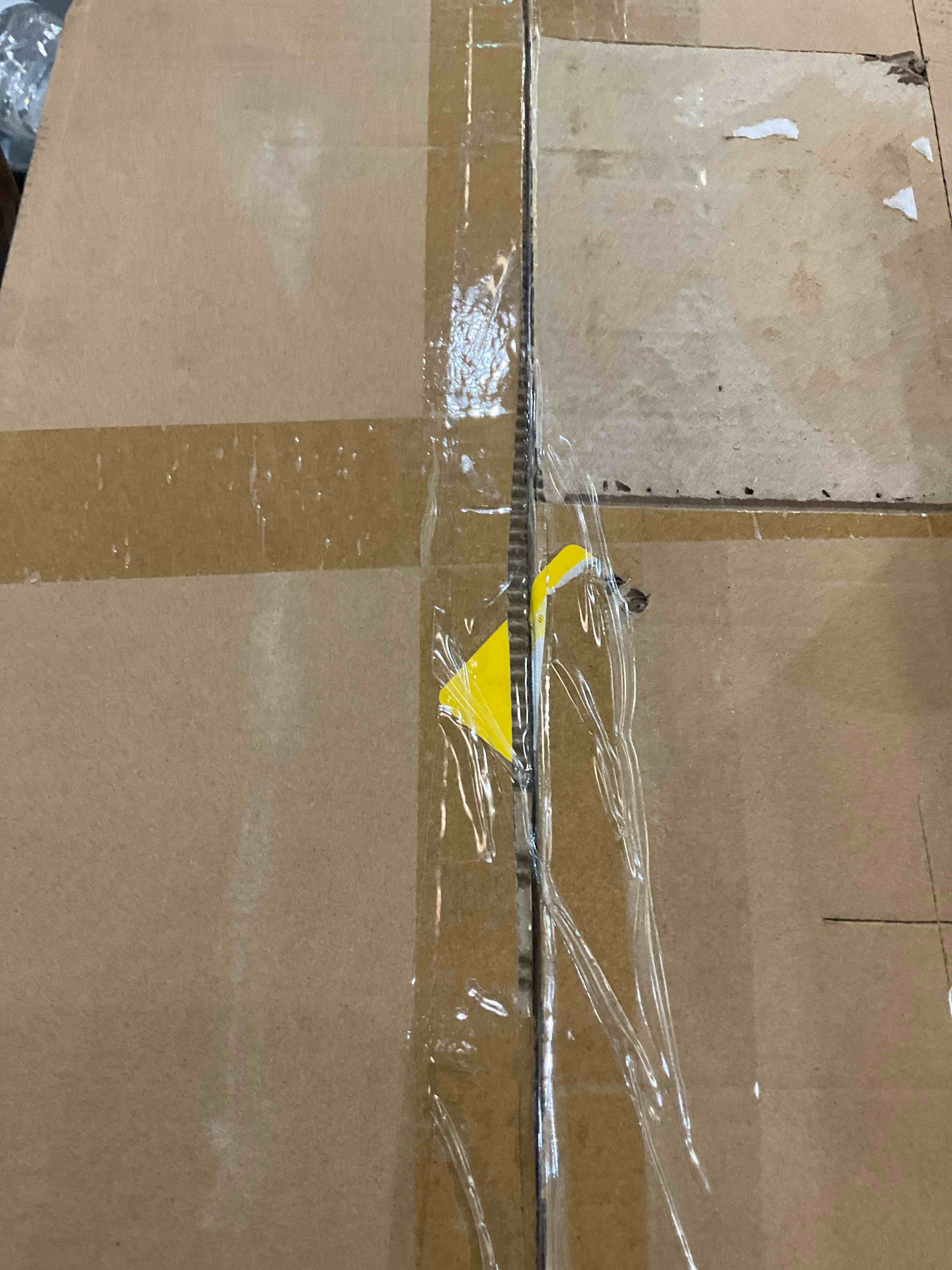 https://s3.amazonaws.com/lotting-images-prod/BargainHunt/EXS01539149_1715189093757.jpeg