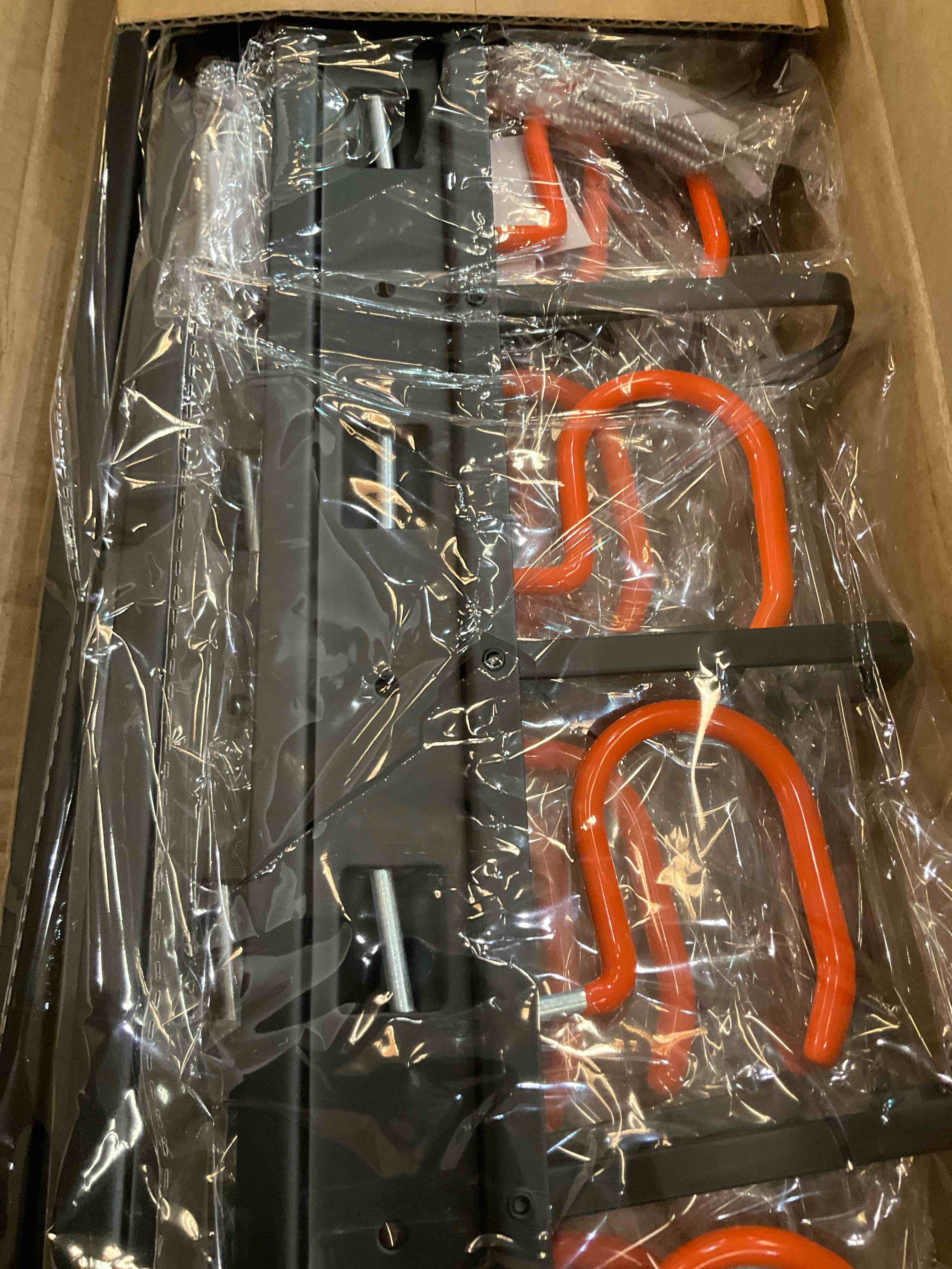https://s3.amazonaws.com/lotting-images-prod/BargainHunt/EXS01539162_1715192946166.jpeg