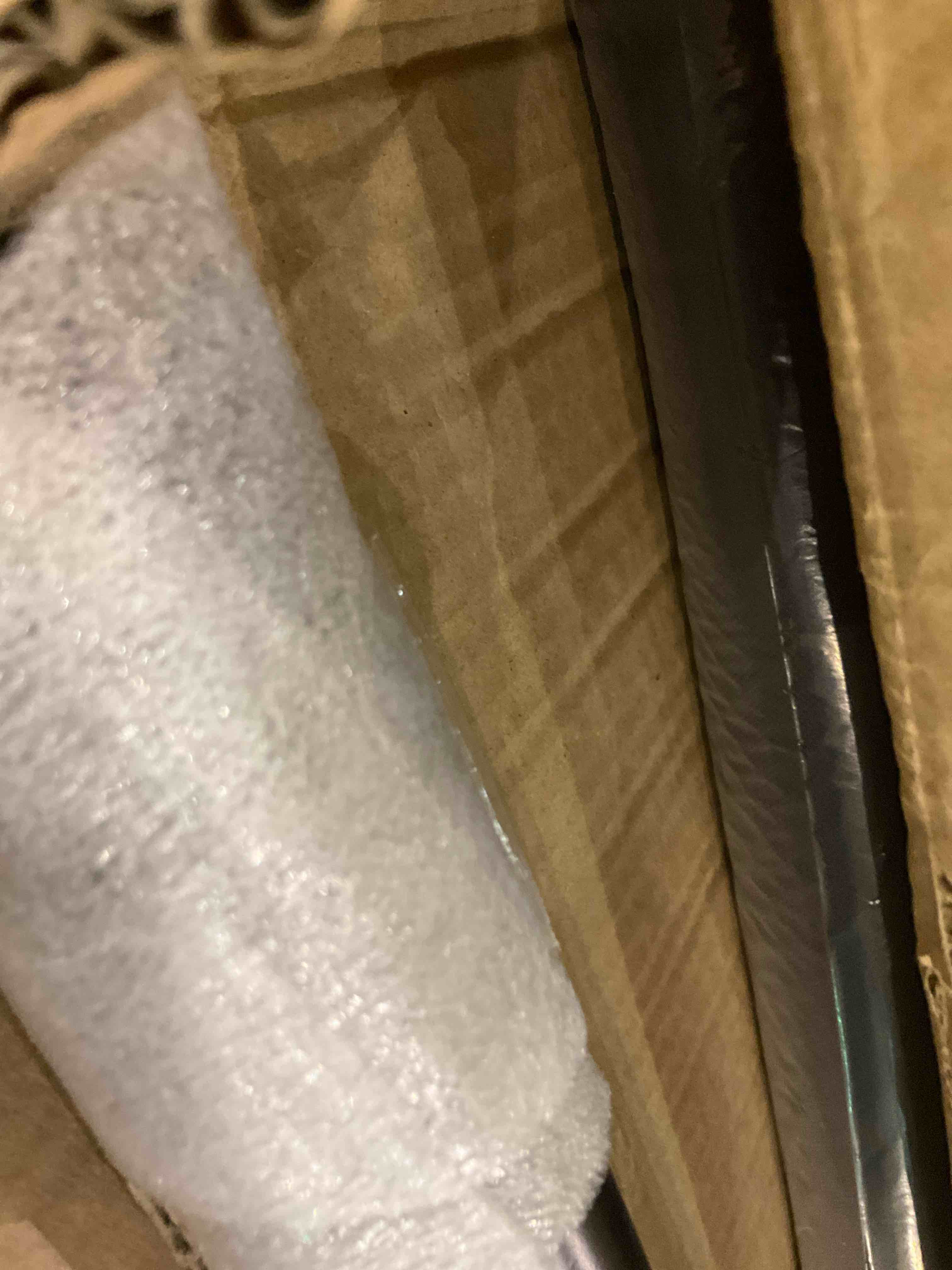 https://s3.amazonaws.com/lotting-images-prod/BargainHunt/EXS01539201_1715257017811.jpeg