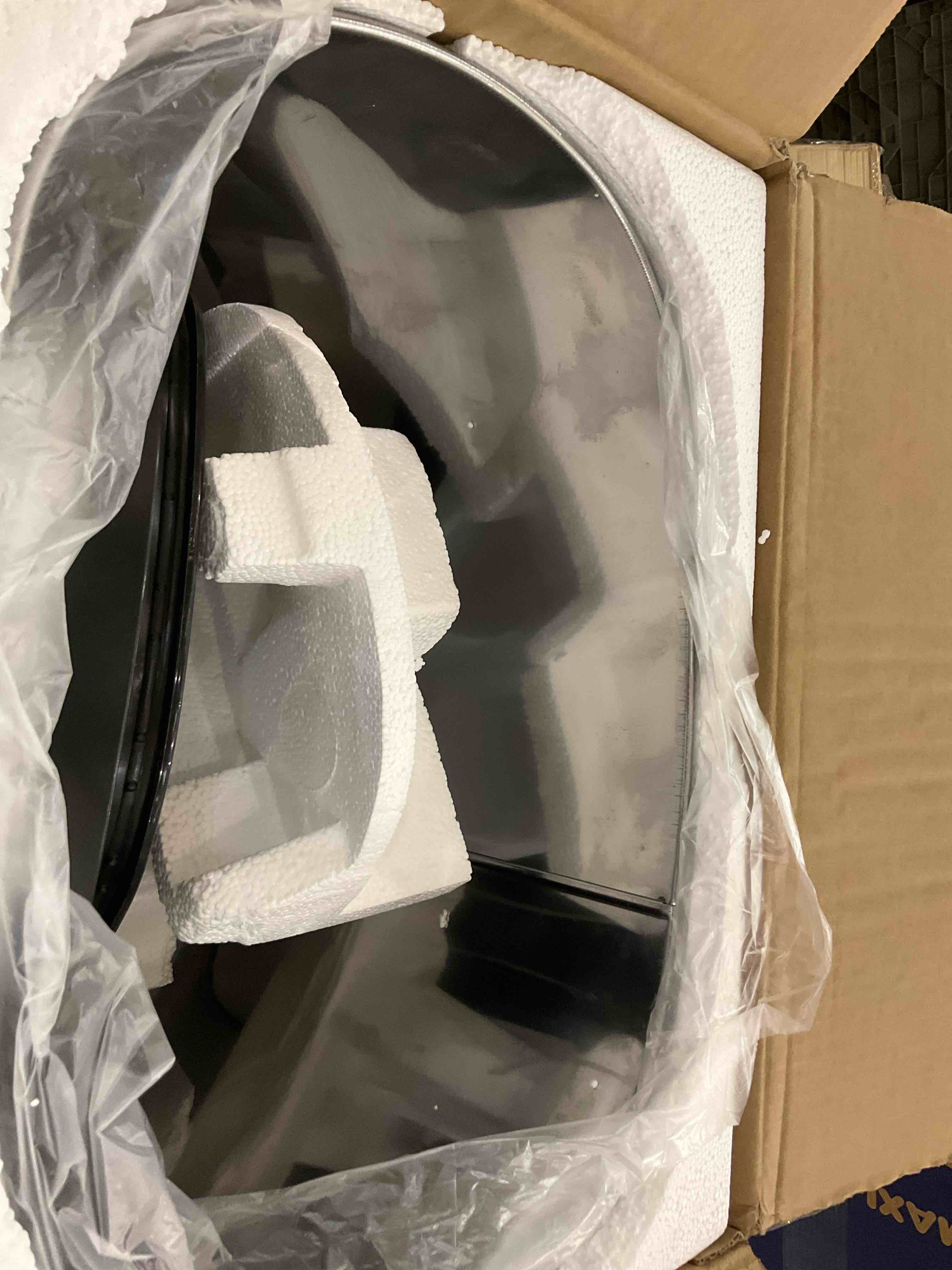 https://s3.amazonaws.com/lotting-images-prod/BargainHunt/EXS01539353_1715349240236.jpeg