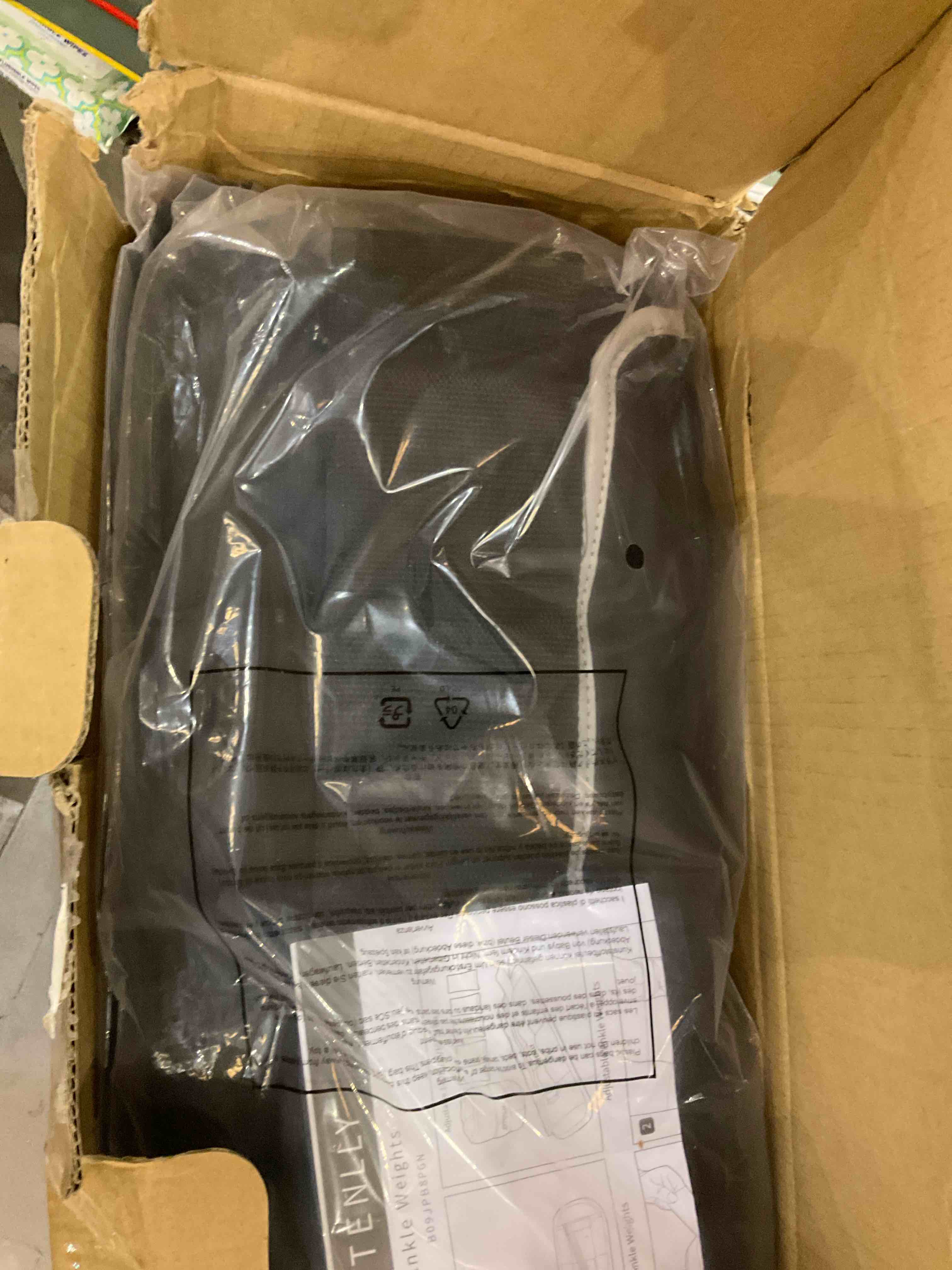 https://s3.amazonaws.com/lotting-images-prod/BargainHunt/EXS01539546_1718800773313.jpeg