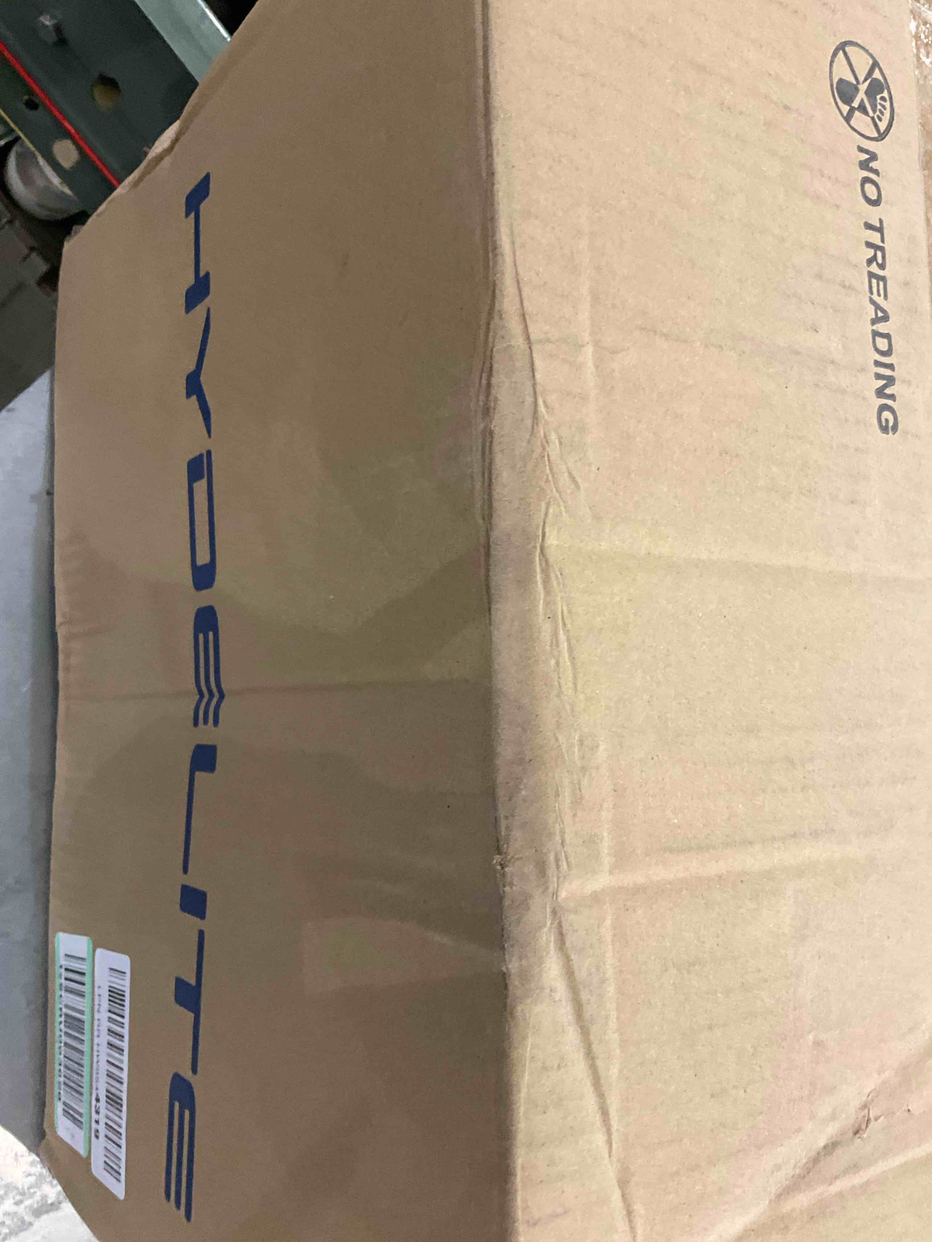 https://s3.amazonaws.com/lotting-images-prod/BargainHunt/EXS01539655_1718887467048.jpeg