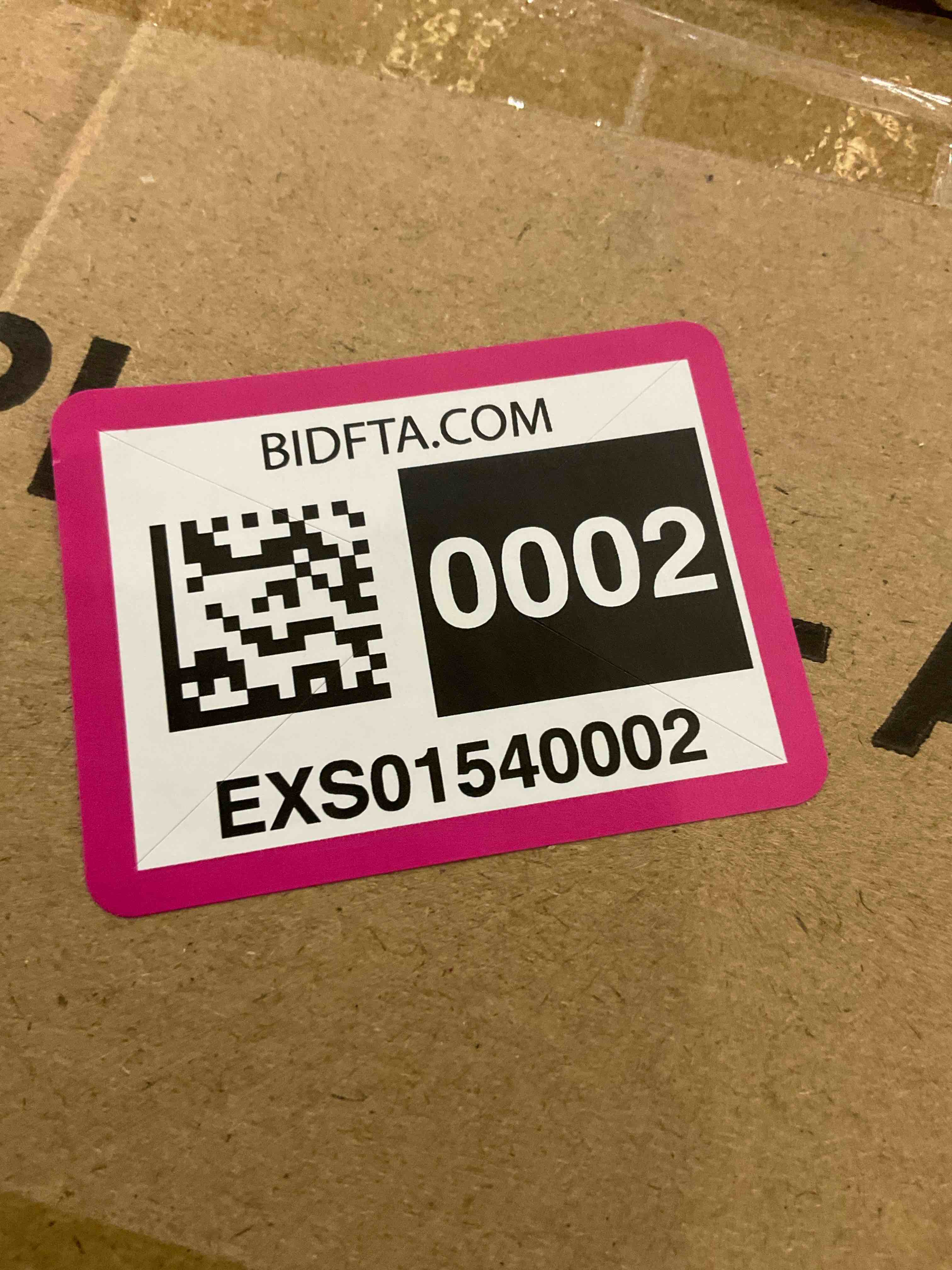 https://s3.amazonaws.com/lotting-images-prod/BargainHunt/EXS01540002_1715700393087.jpeg