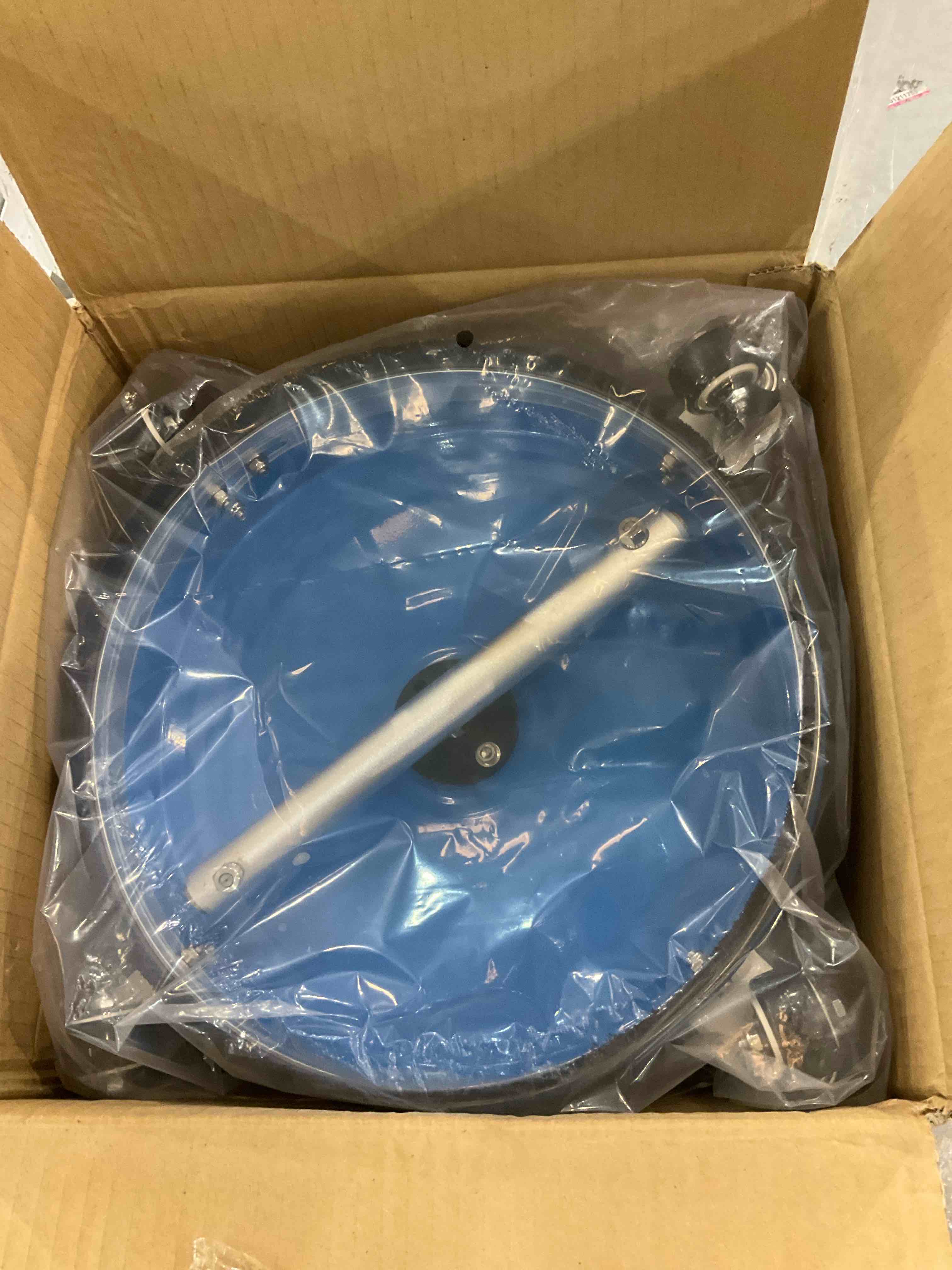 https://s3.amazonaws.com/lotting-images-prod/BargainHunt/EXS01540006_1715700918123.jpeg