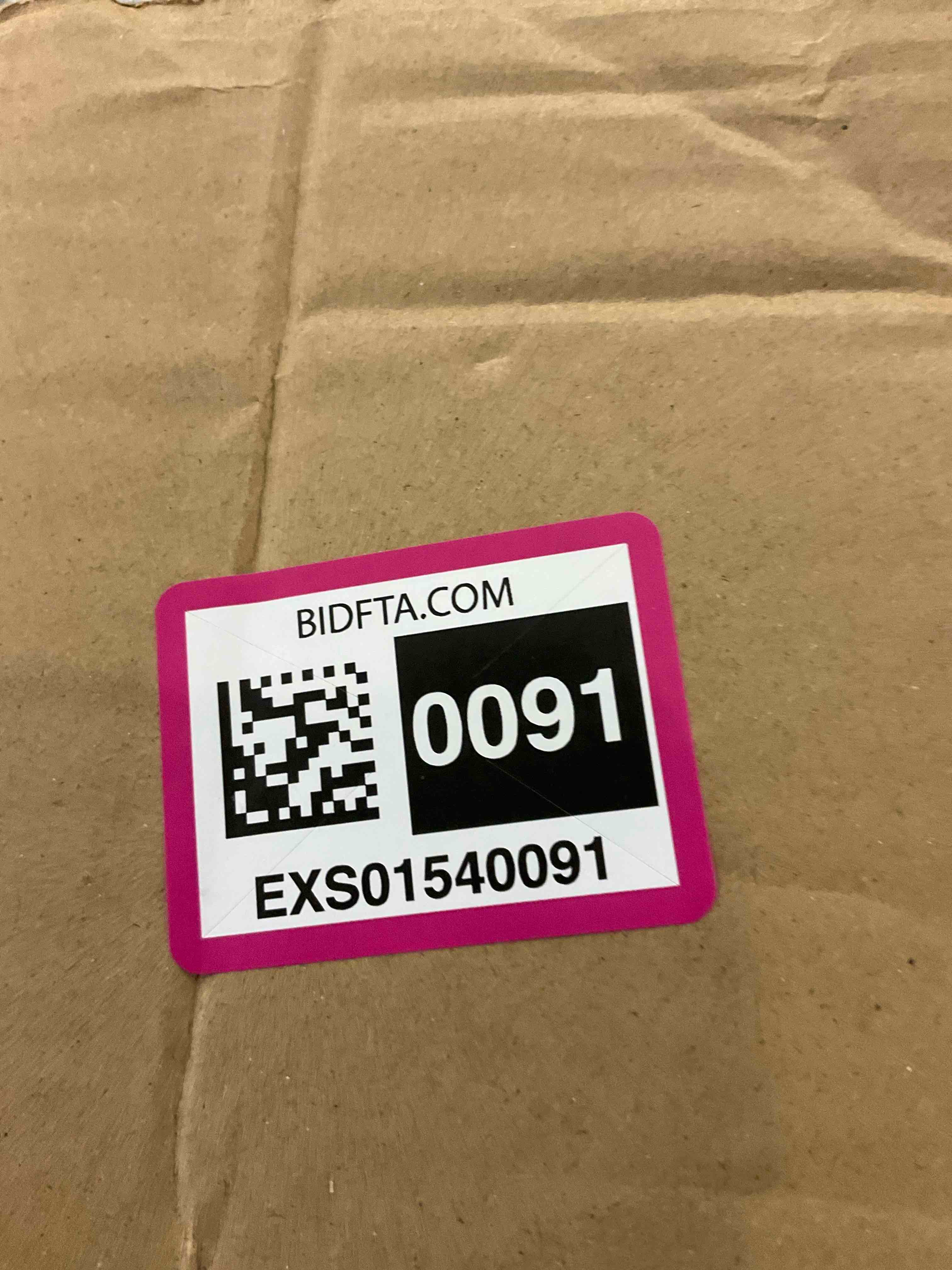 https://s3.amazonaws.com/lotting-images-prod/BargainHunt/EXS01540091_1715774126205.jpeg
