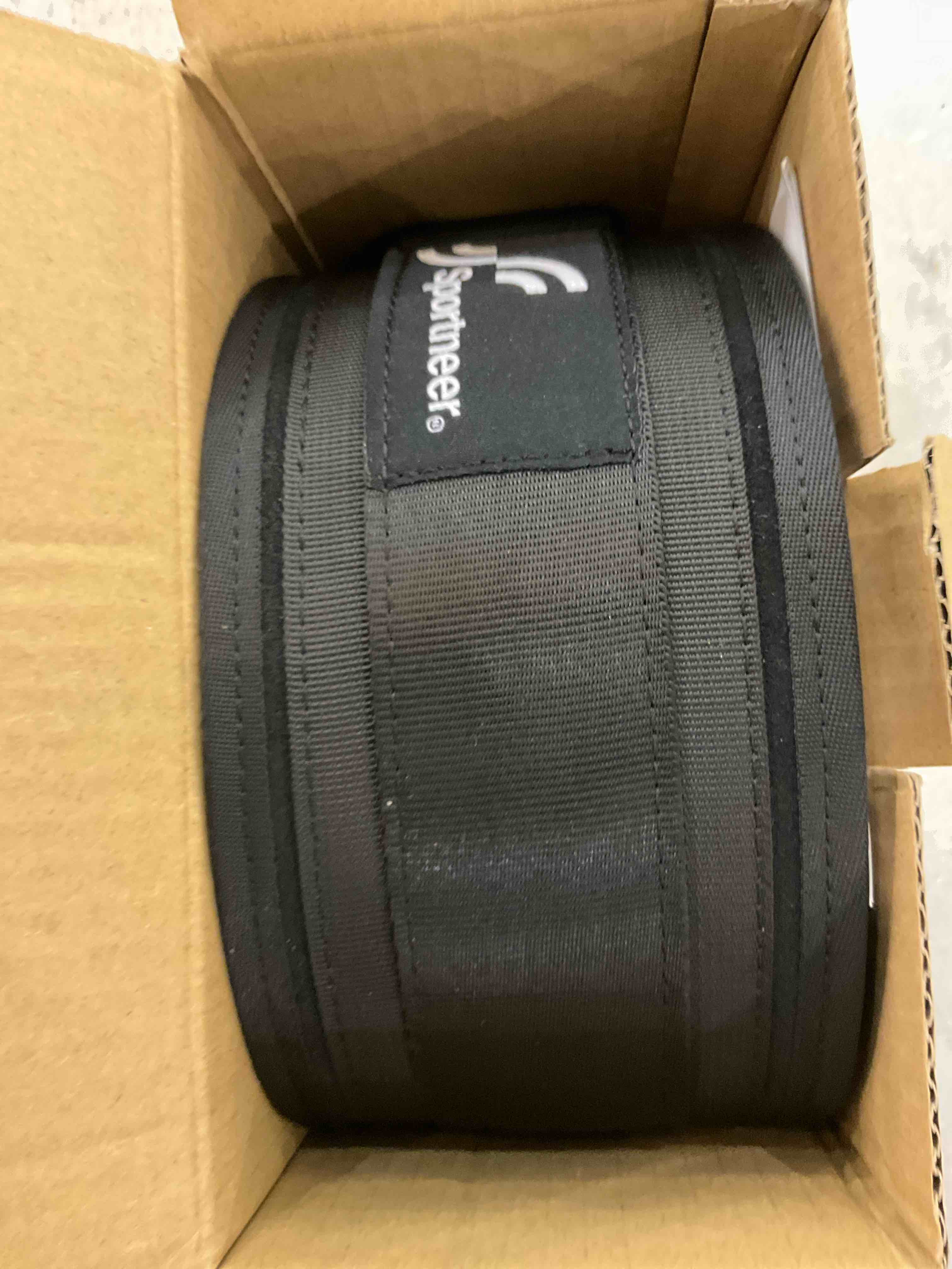 https://s3.amazonaws.com/lotting-images-prod/BargainHunt/EXS01540161_1715783712535.jpeg