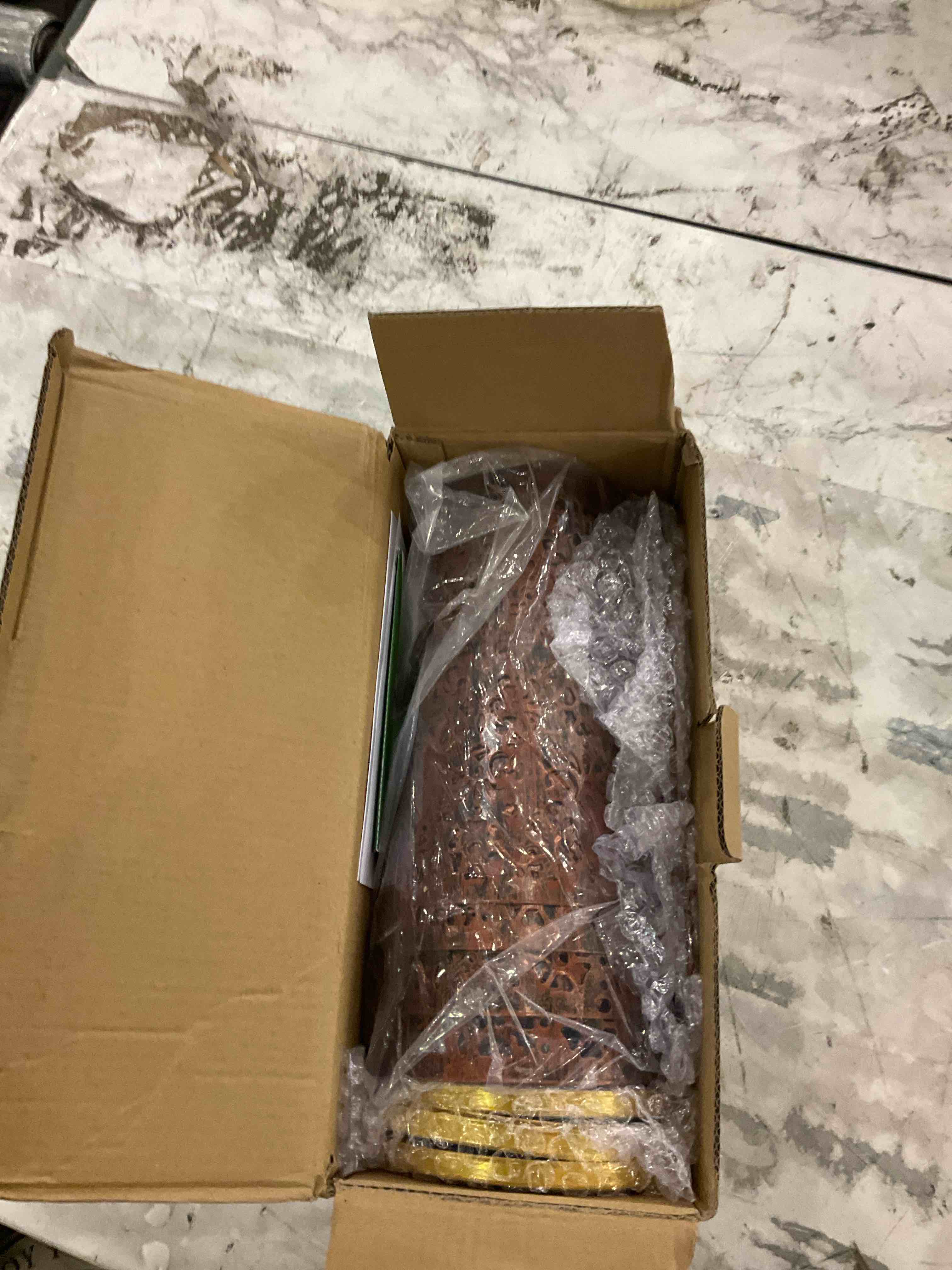 https://s3.amazonaws.com/lotting-images-prod/BargainHunt/EXS01541774_1715775374510.jpeg