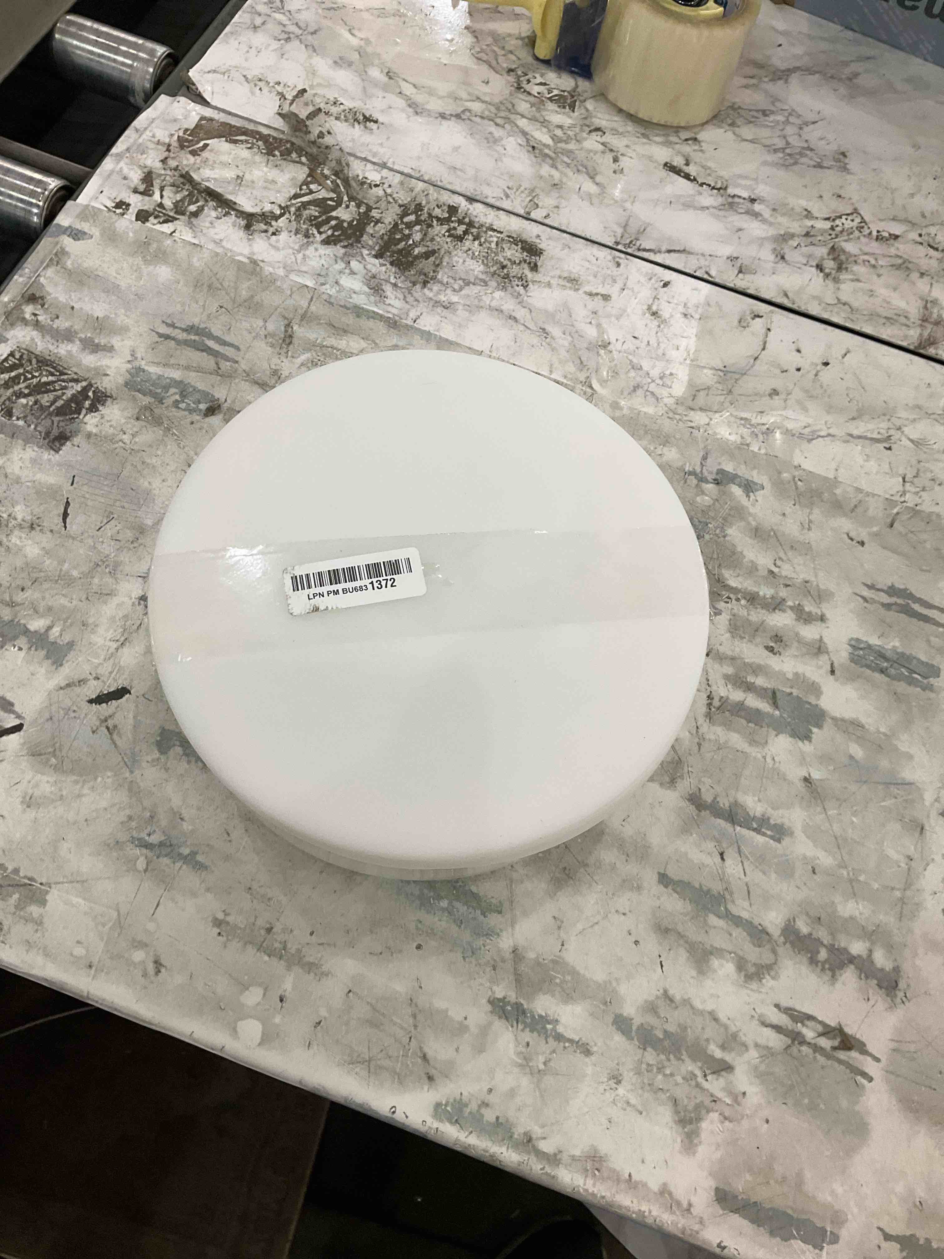 https://s3.amazonaws.com/lotting-images-prod/BargainHunt/EXS01541775_1715775421455.jpeg