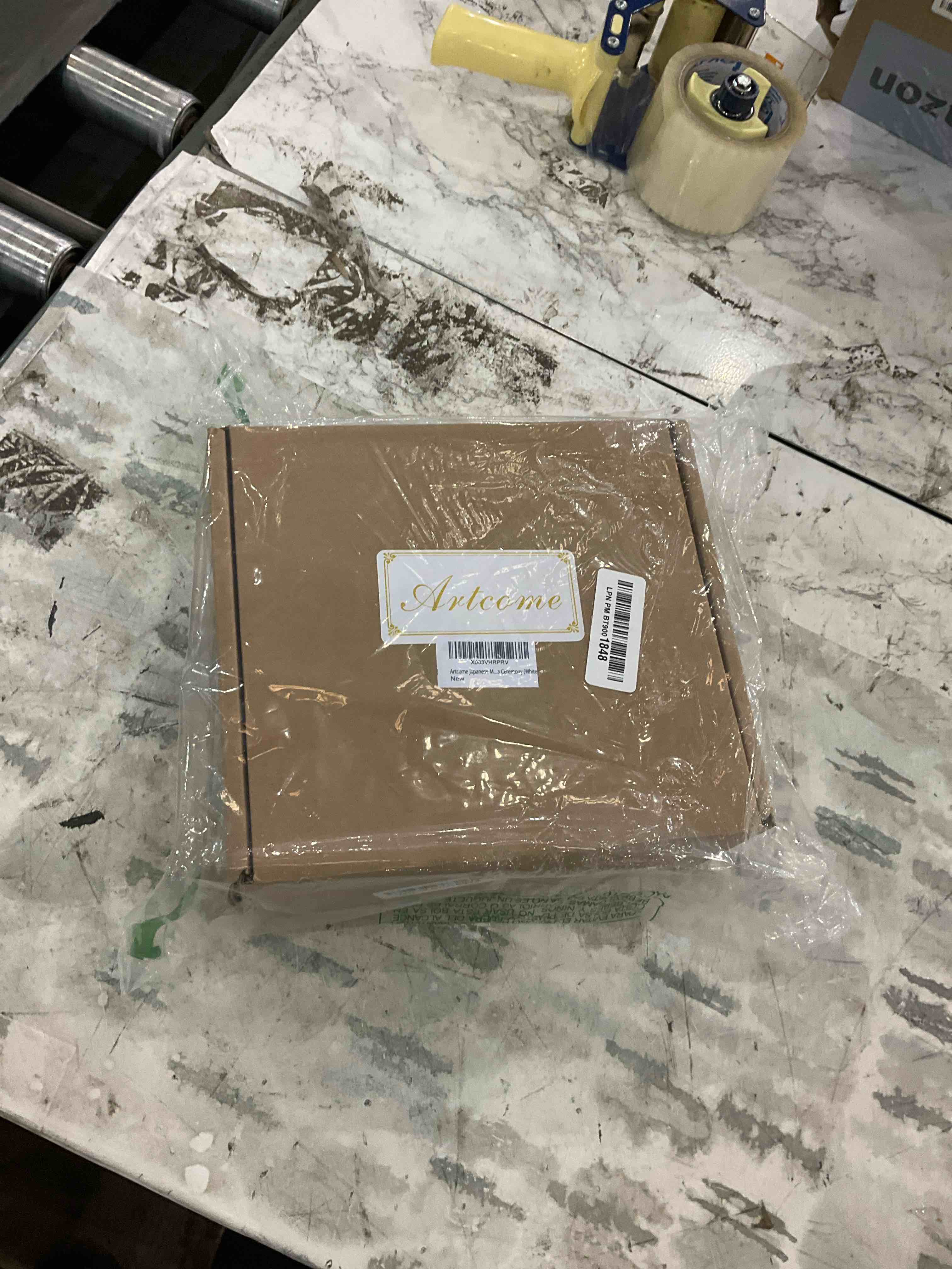 https://s3.amazonaws.com/lotting-images-prod/BargainHunt/EXS01541776_1715775457253.jpeg