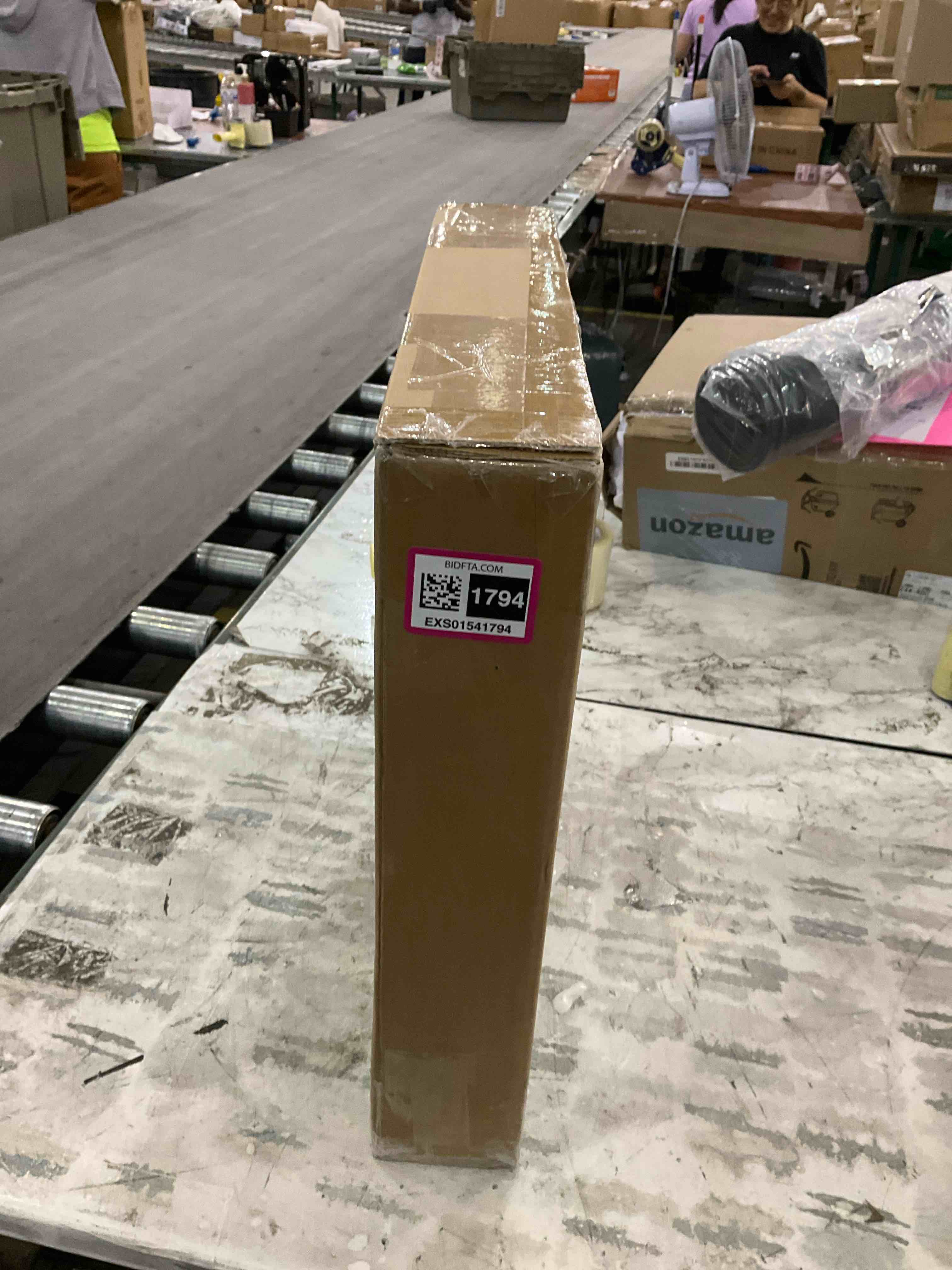 https://s3.amazonaws.com/lotting-images-prod/BargainHunt/EXS01541794_1715780031224.jpeg