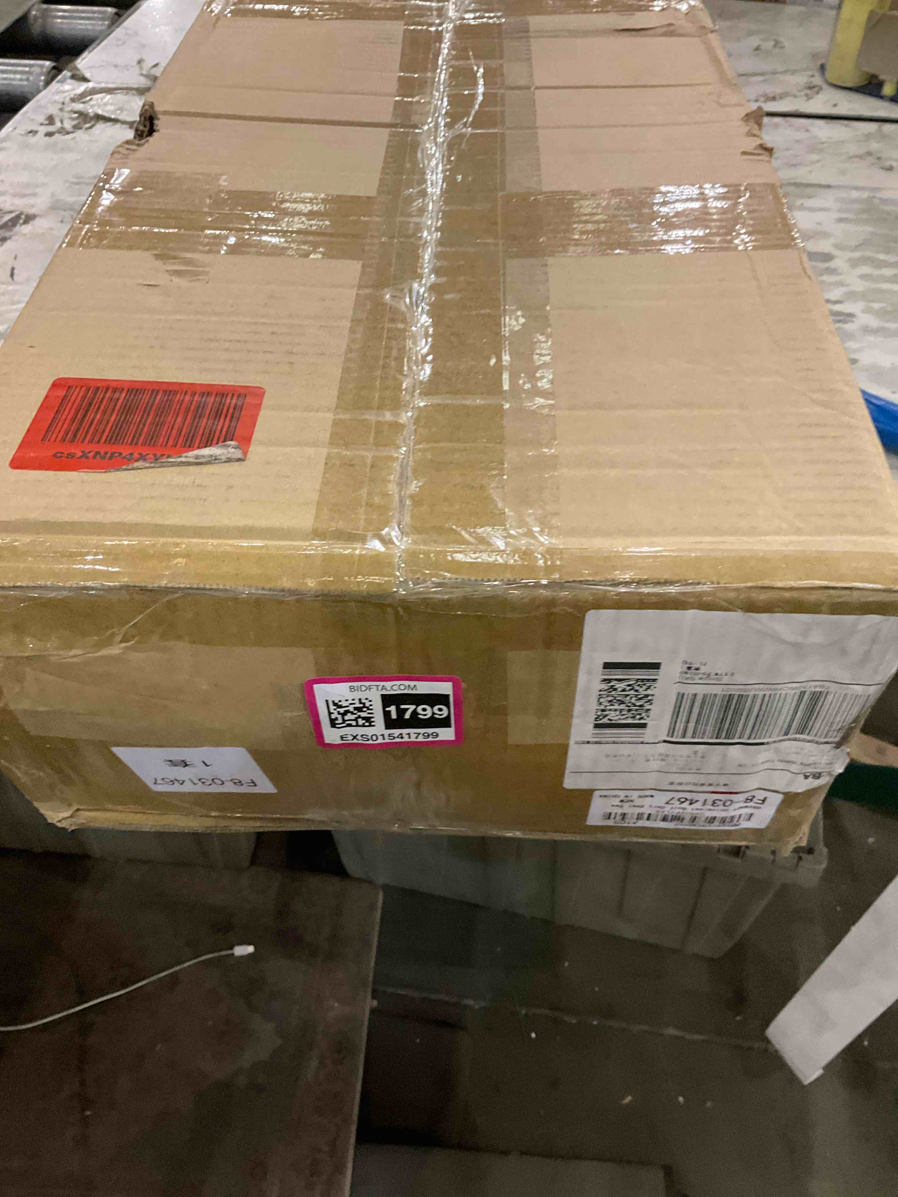 https://s3.amazonaws.com/lotting-images-prod/BargainHunt/EXS01541799_1715780939504.jpeg