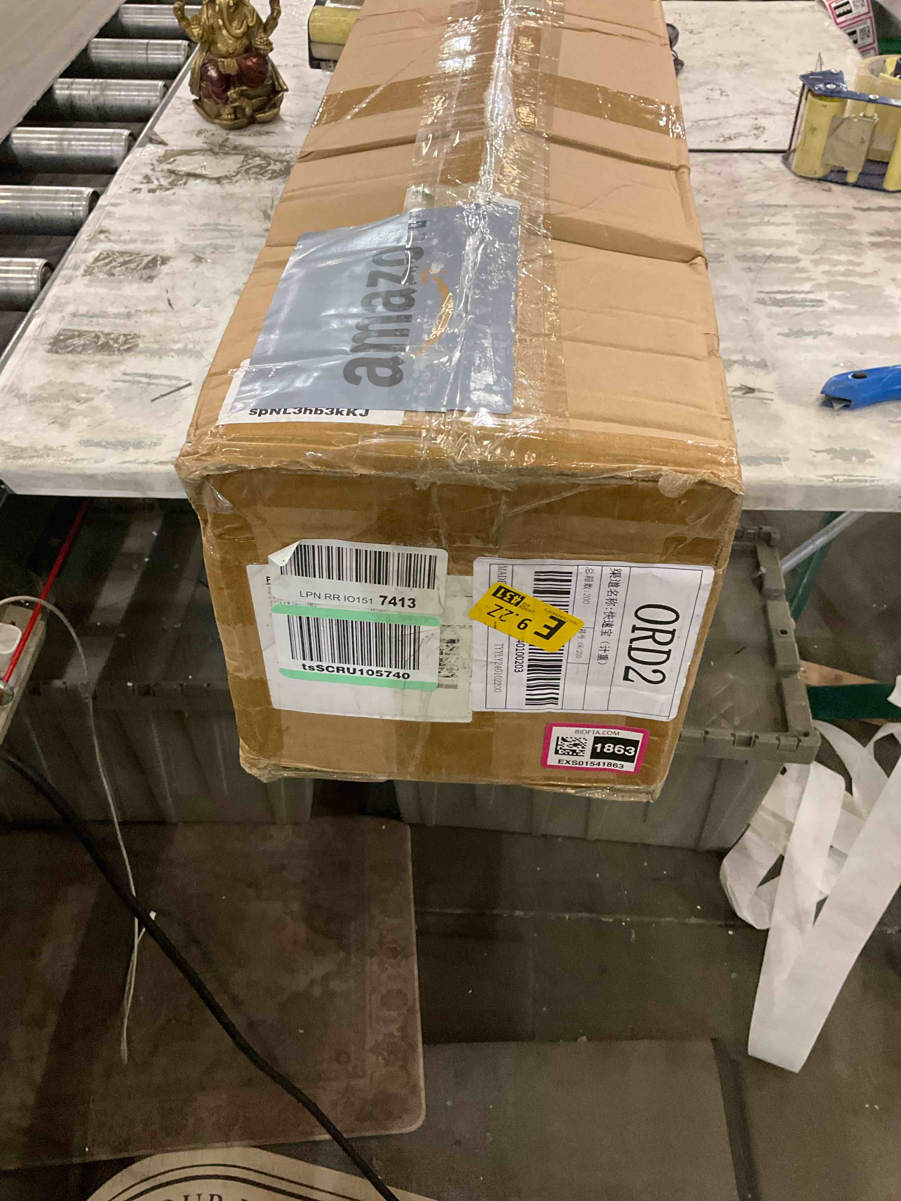 https://s3.amazonaws.com/lotting-images-prod/BargainHunt/EXS01541863_1715795048750.jpeg