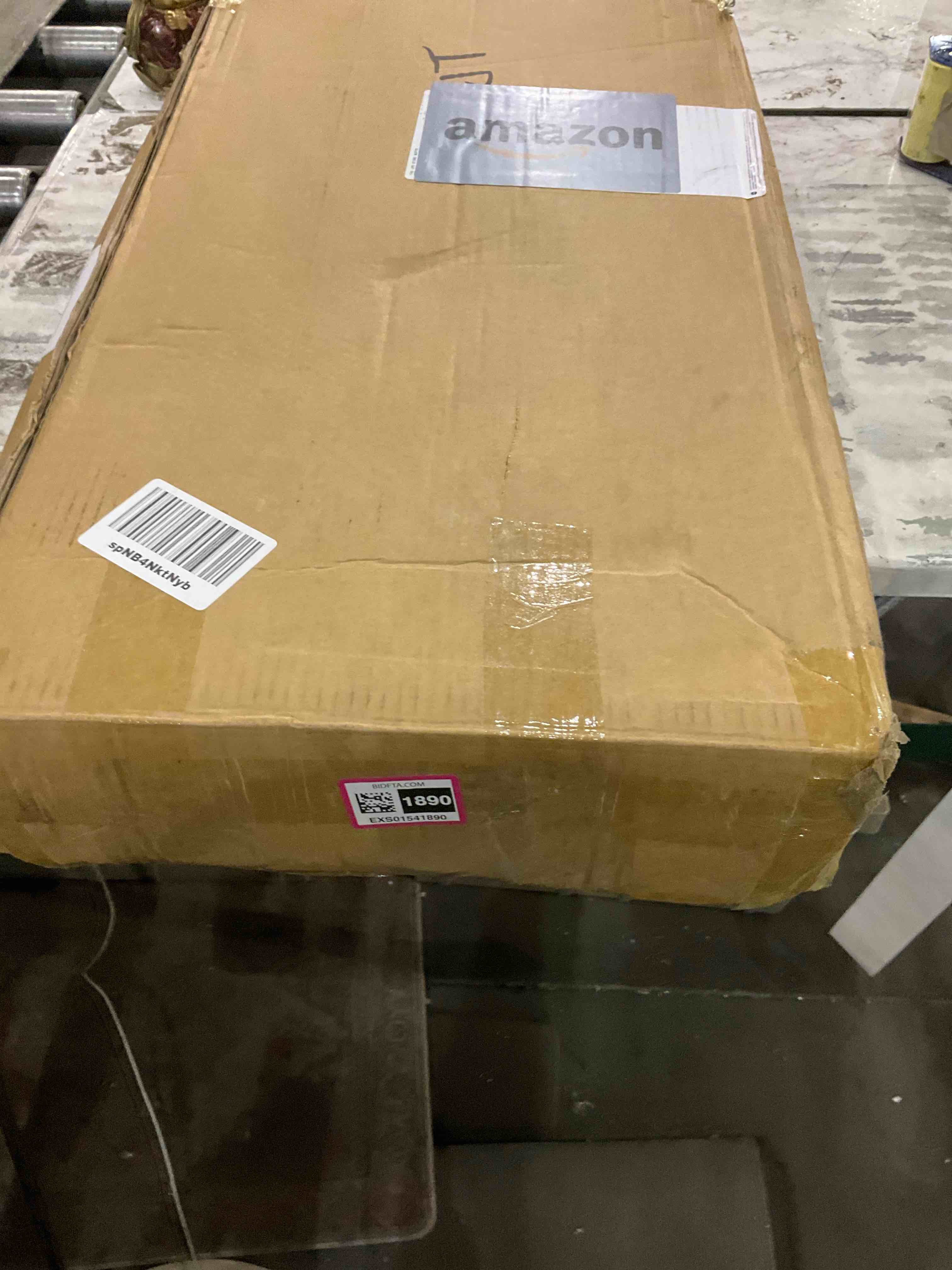 https://s3.amazonaws.com/lotting-images-prod/BargainHunt/EXS01541890_1715859835216.jpeg