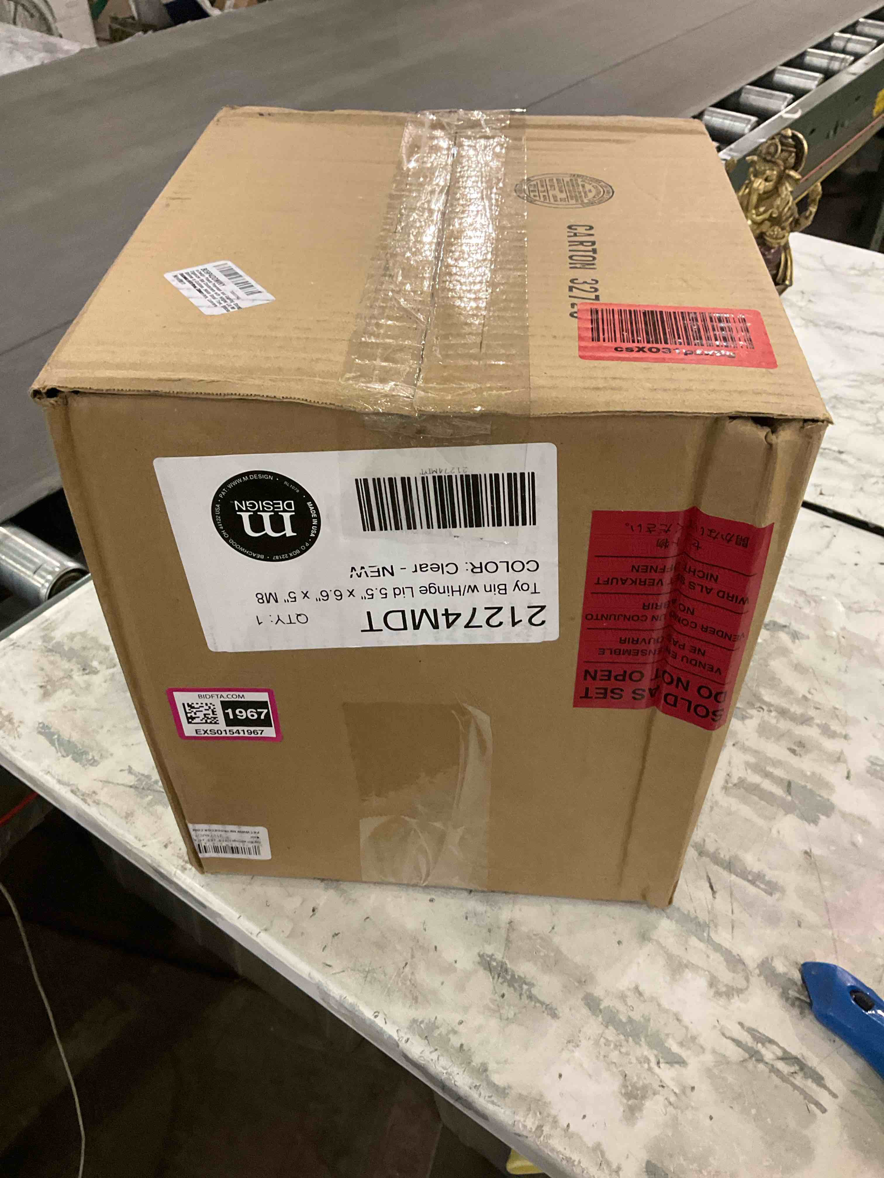 https://s3.amazonaws.com/lotting-images-prod/BargainHunt/EXS01541967_1715955349313.jpeg