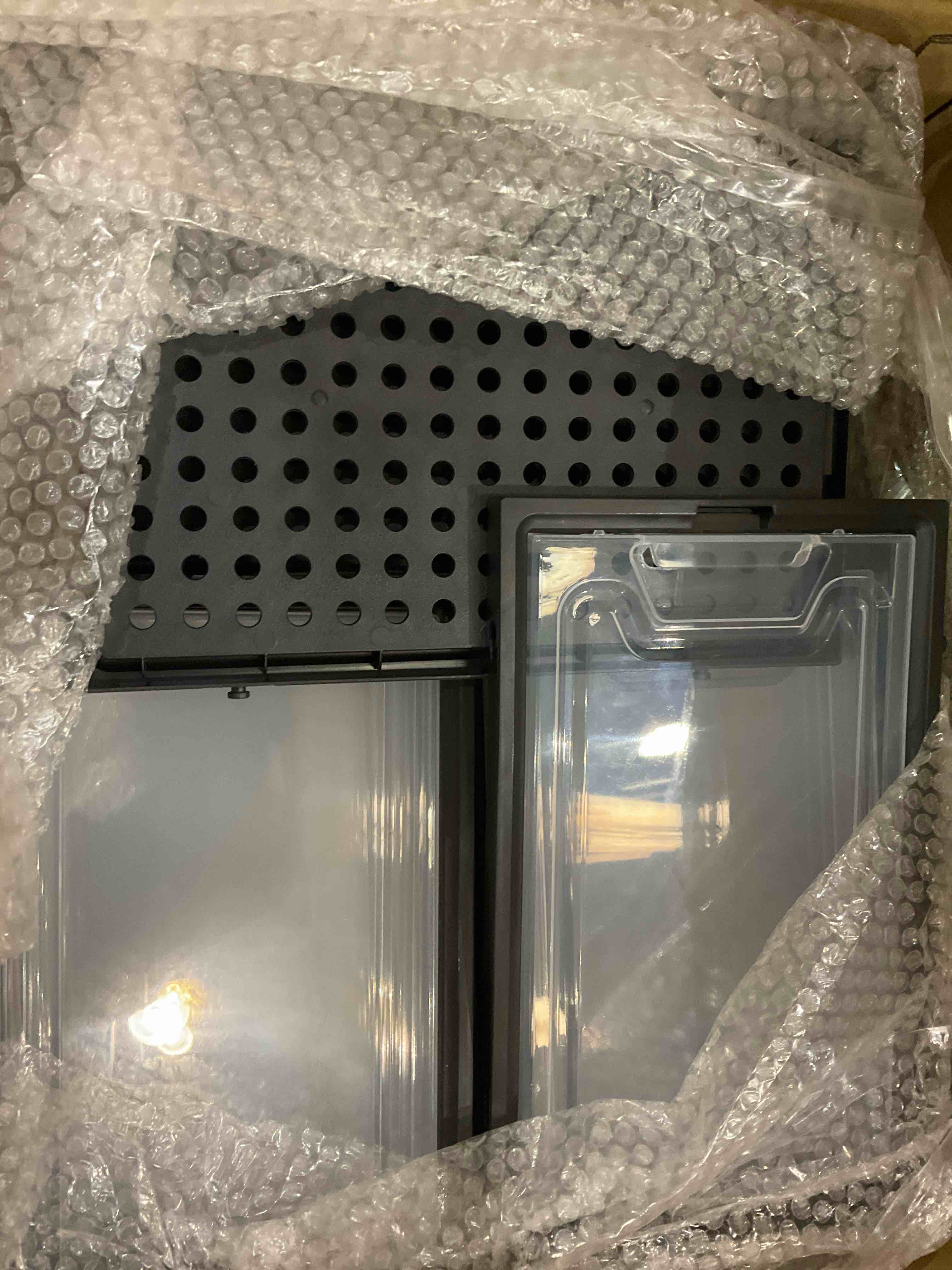 https://s3.amazonaws.com/lotting-images-prod/BargainHunt/EXS01542368_1715775904020.jpeg
